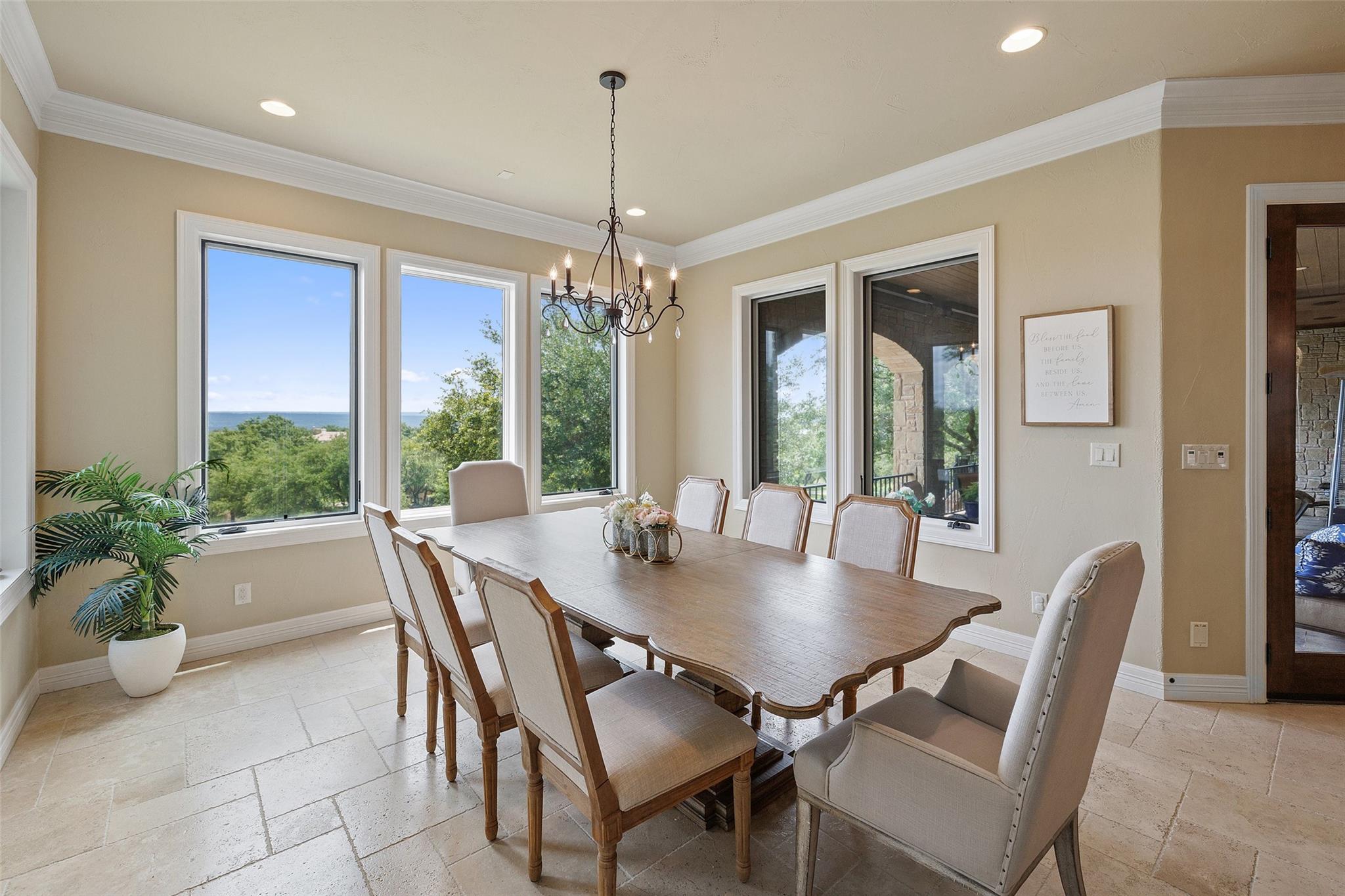 101 Hidden Hills Cv, Spicewood, TX 78669