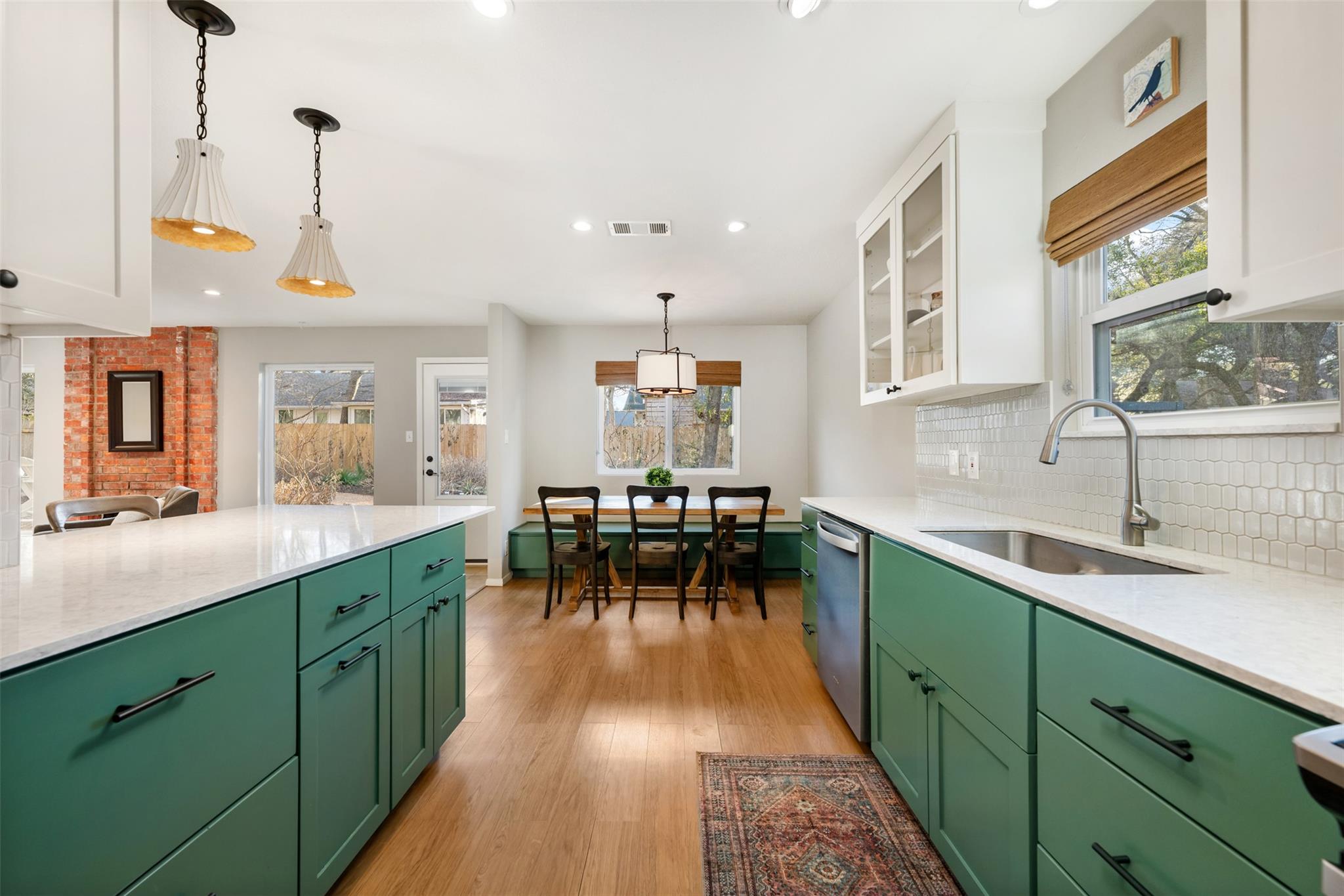 11318 Alhambra Dr, Austin, TX 78759