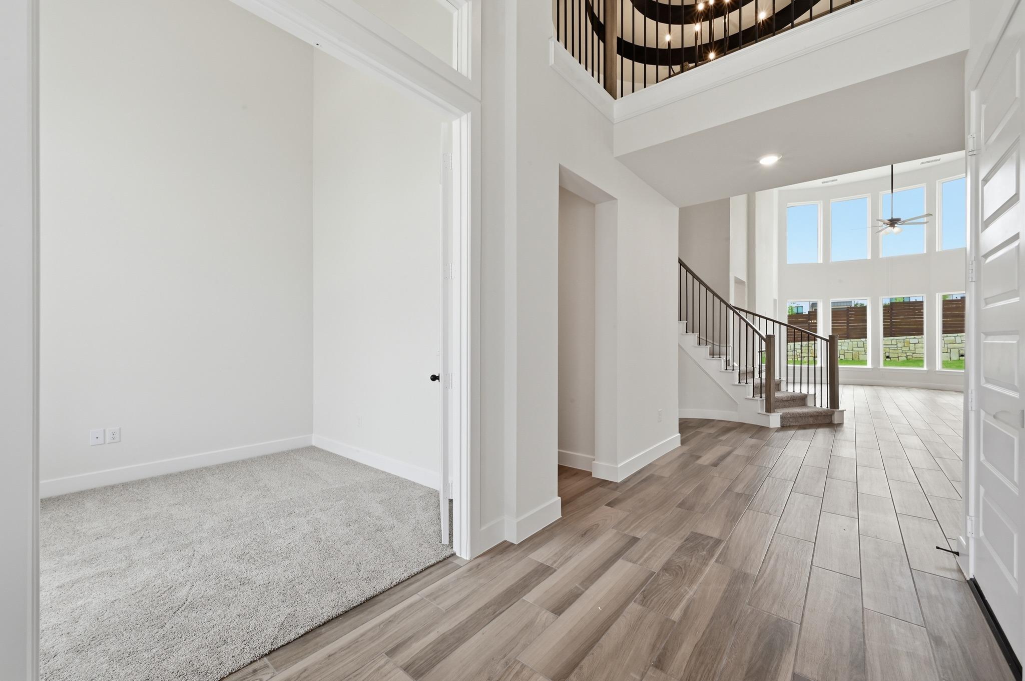 17709 Chamoix Dr, Austin, TX 78738