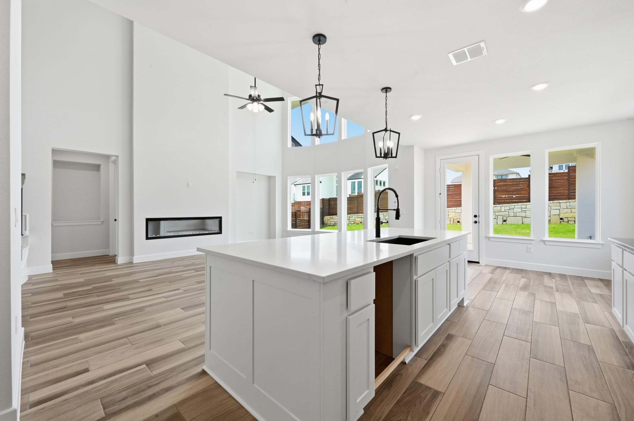 17709 Chamoix Dr, Austin, TX 78738