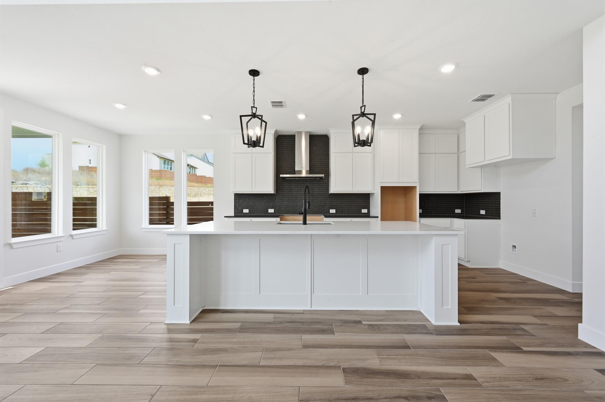 17709 Chamoix Dr, Austin, TX 78738