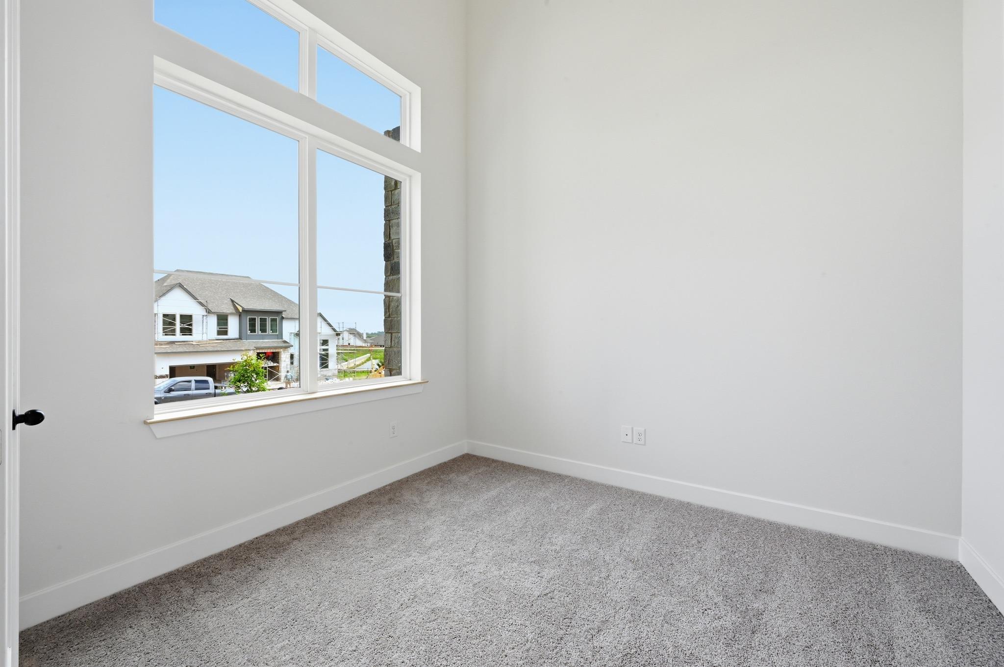 17709 Chamoix Dr, Austin, TX 78738