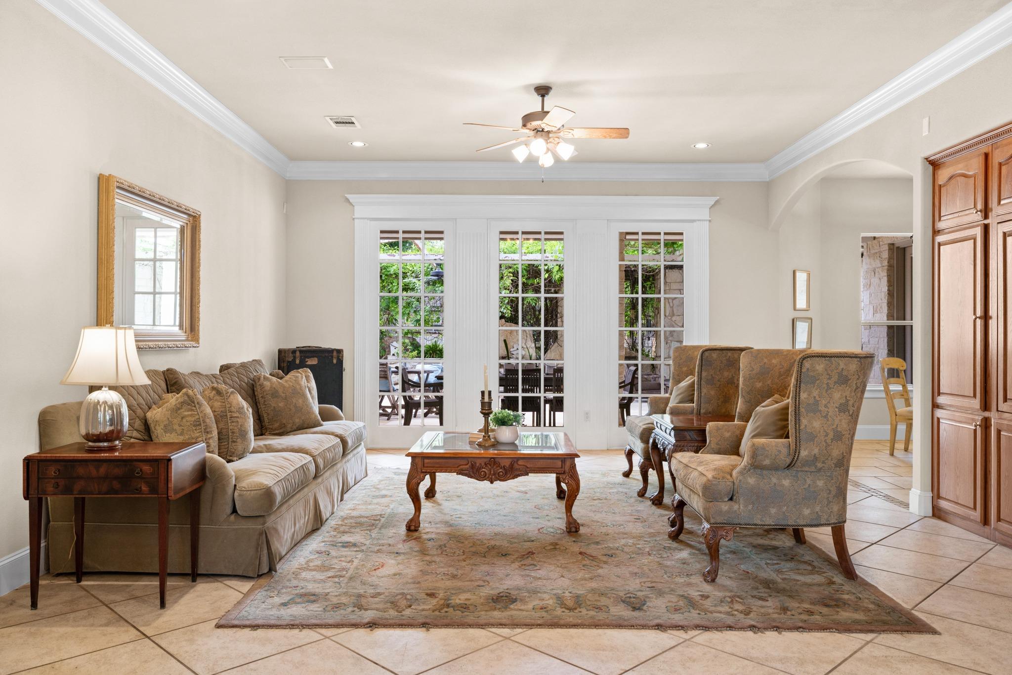 101 Diamond Trl, Georgetown, TX 78633