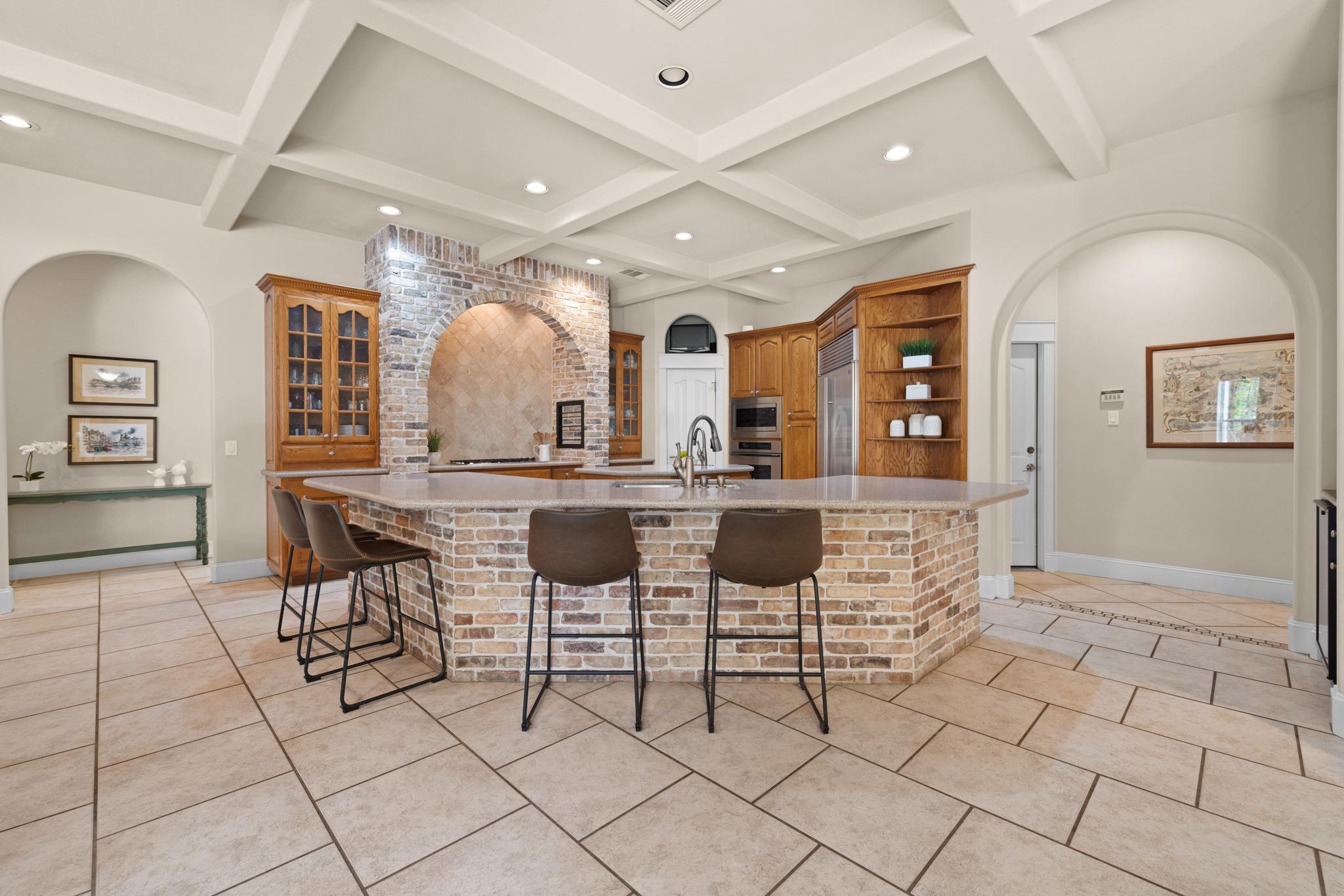 101 Diamond Trl, Georgetown, TX 78633