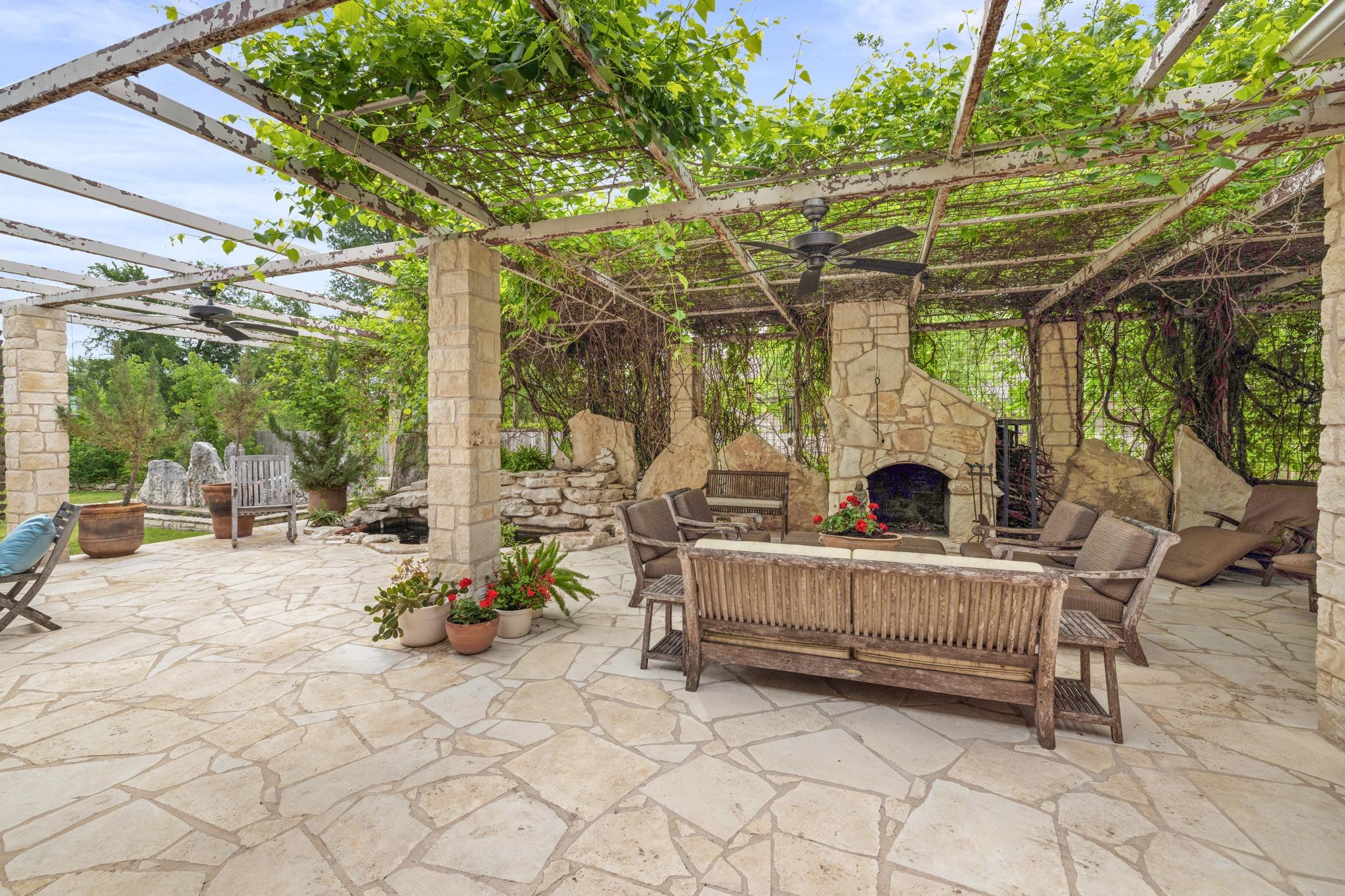 101 Diamond Trl, Georgetown, TX 78633