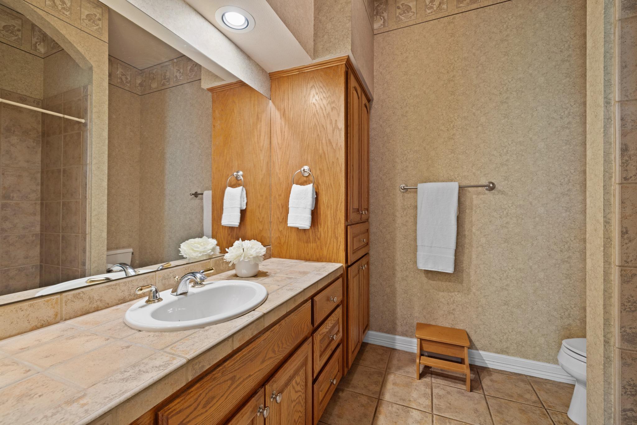 101 Diamond Trl, Georgetown, TX 78633