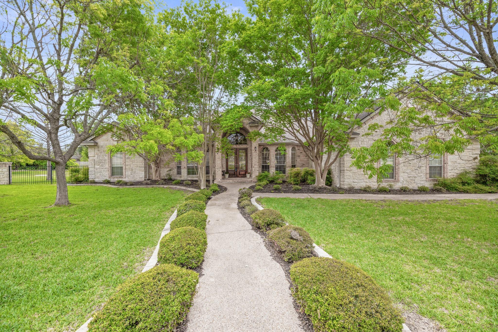 101 Diamond Trl, Georgetown, TX 78633