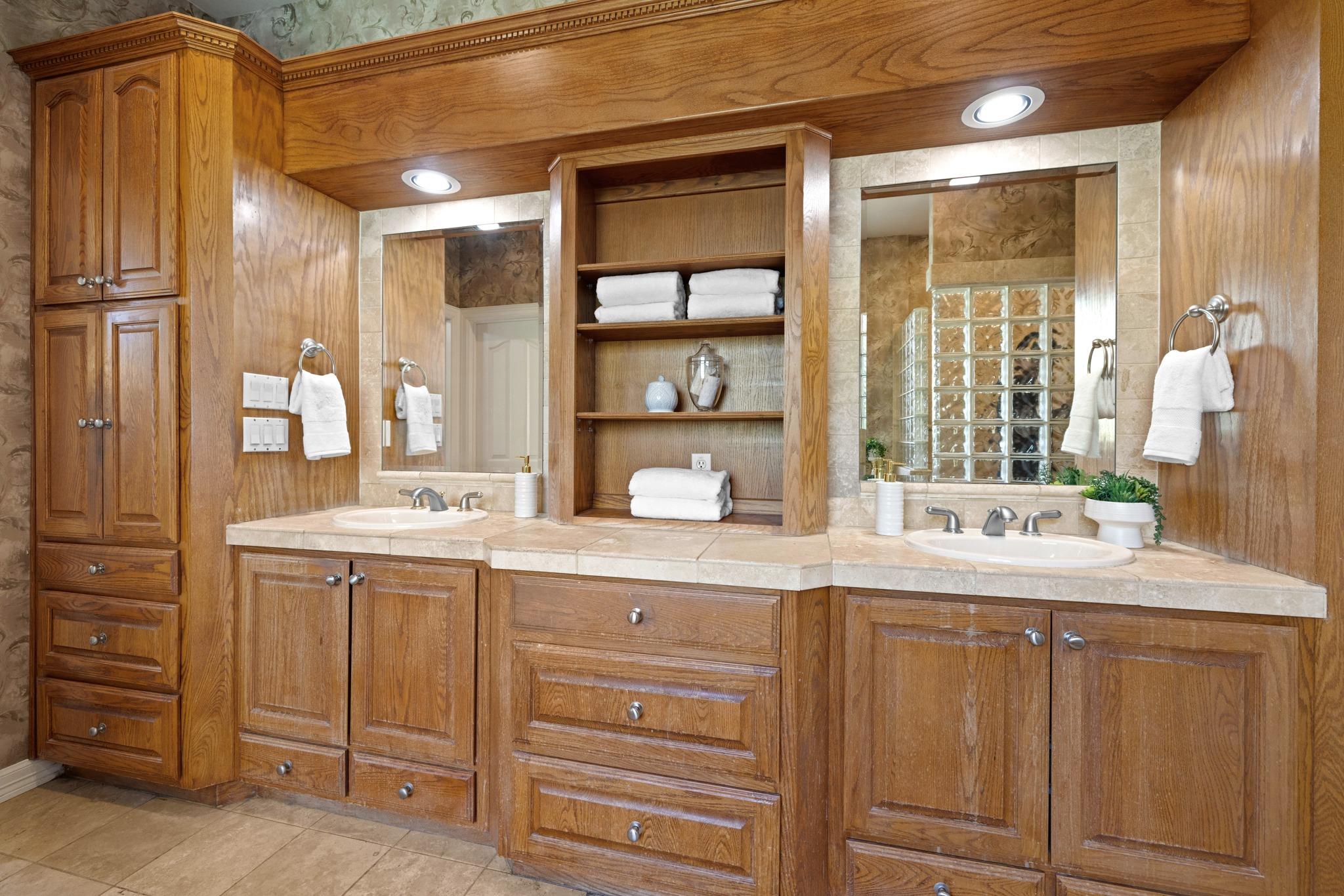 101 Diamond Trl, Georgetown, TX 78633