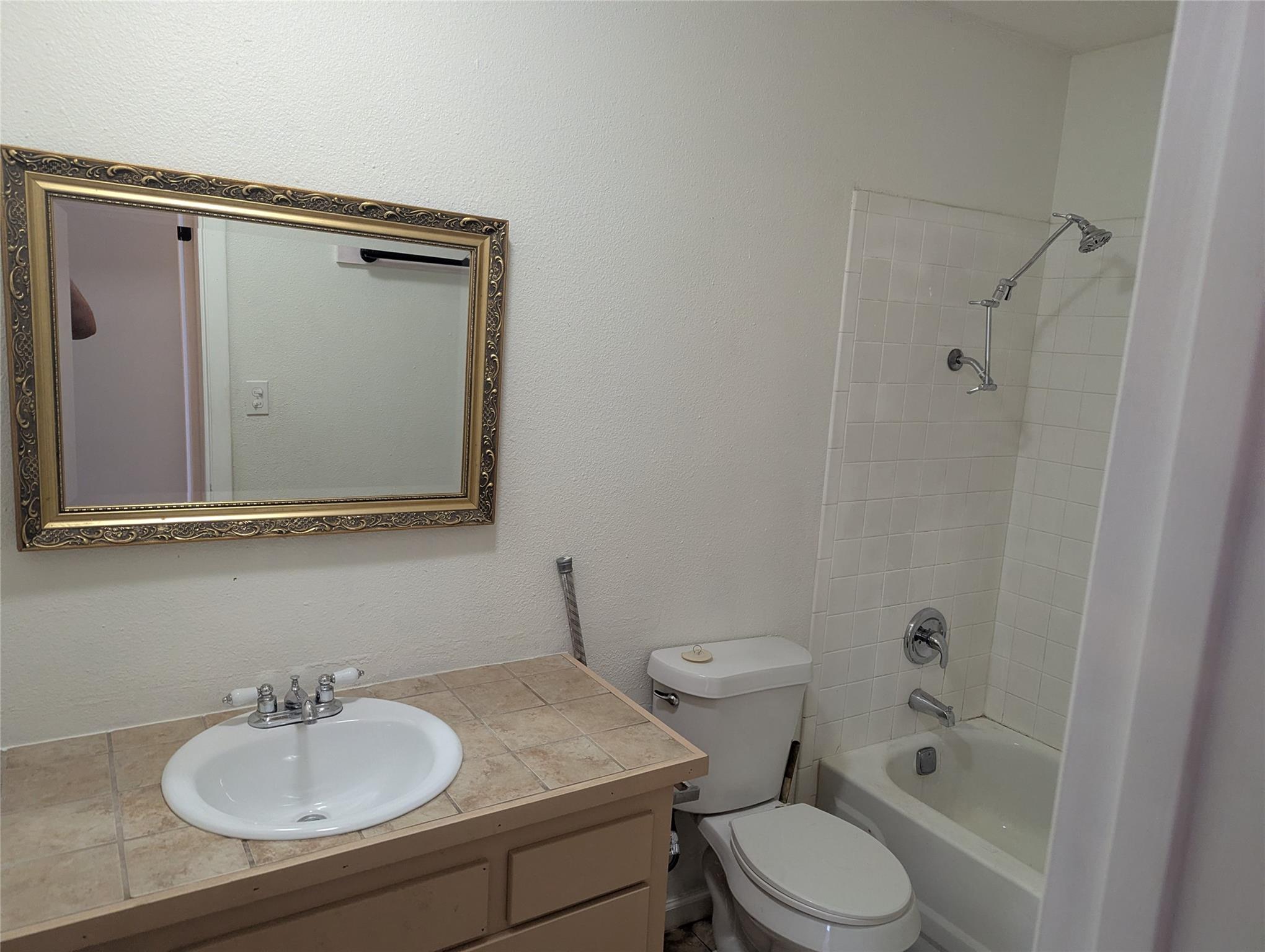 111 Rose Dr, Dripping Springs, TX 78620