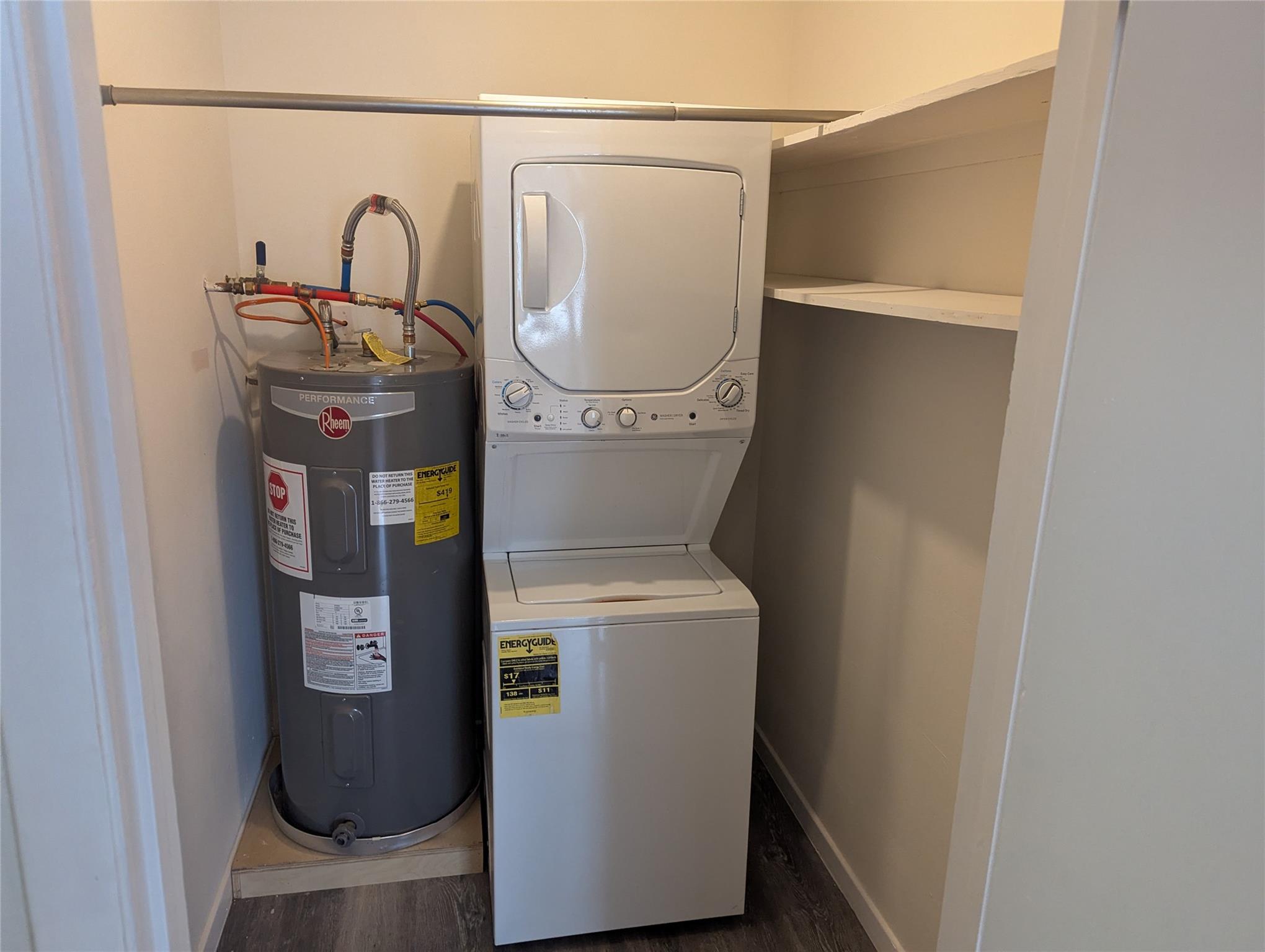 111 Rose Dr, Dripping Springs, TX 78620