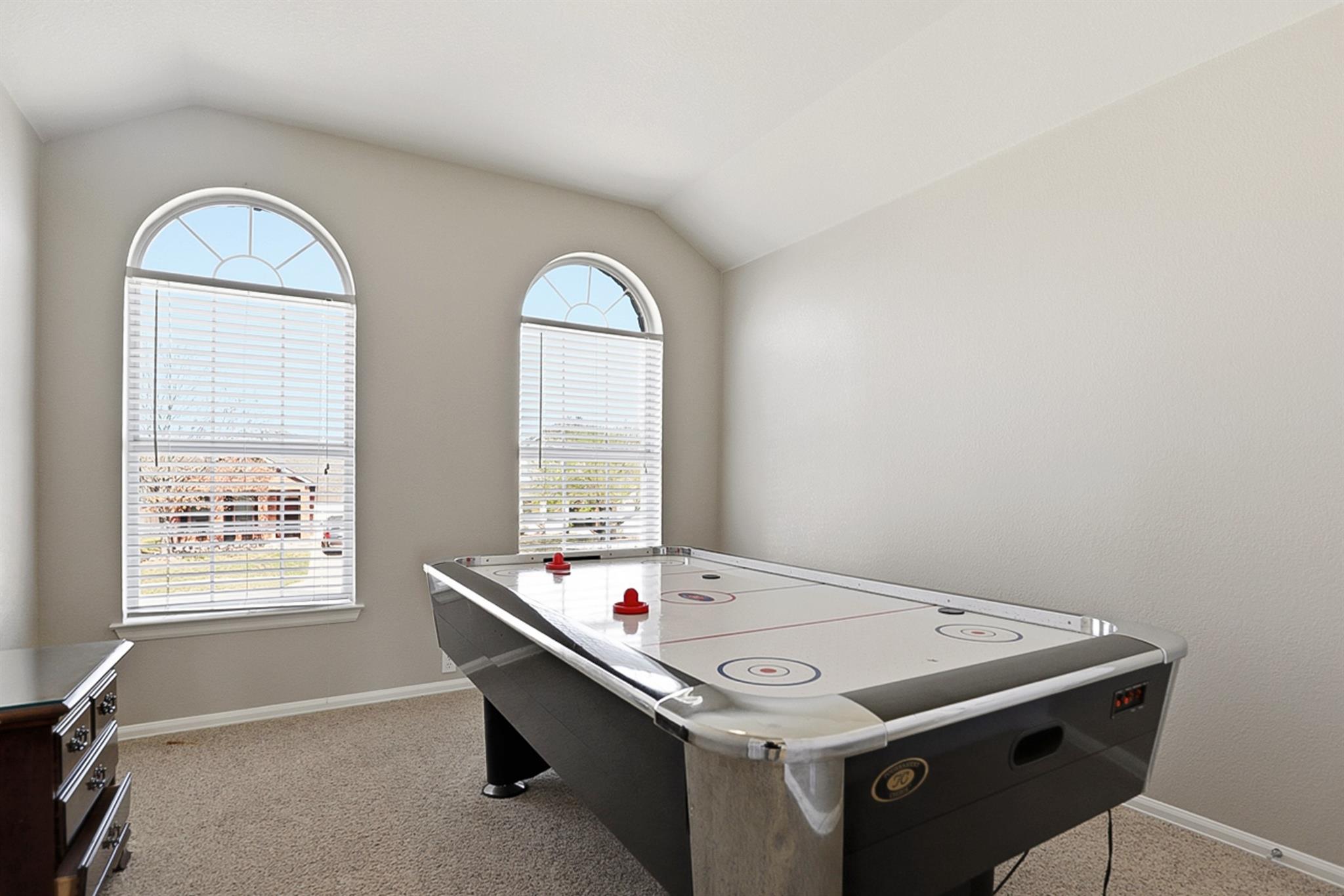 353 King Elder Ln, Leander, TX 78641