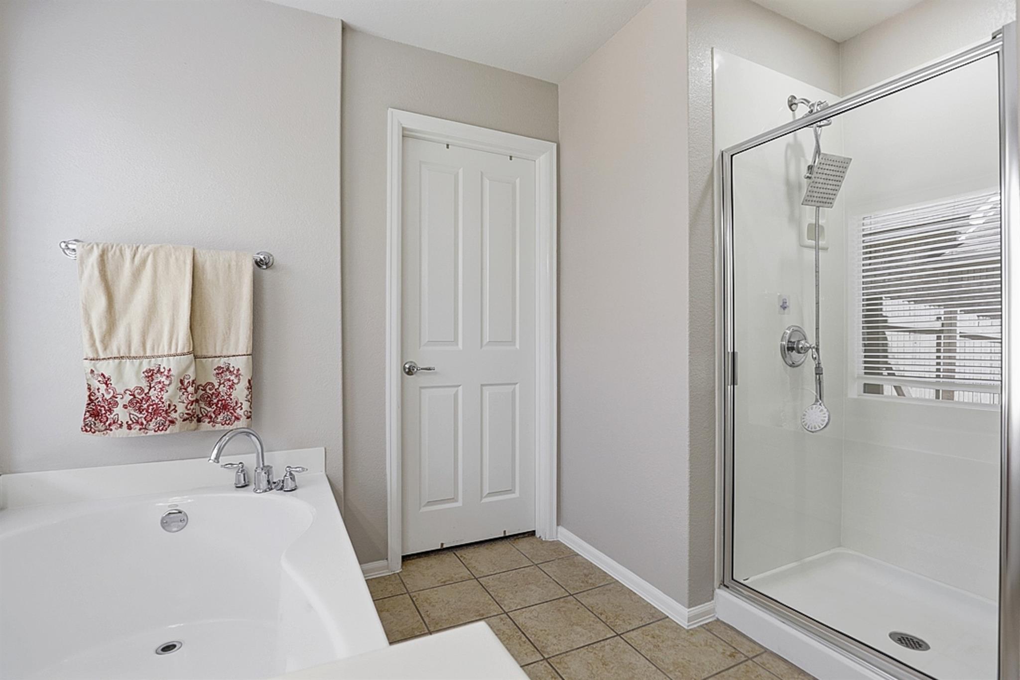 353 King Elder Ln, Leander, TX 78641