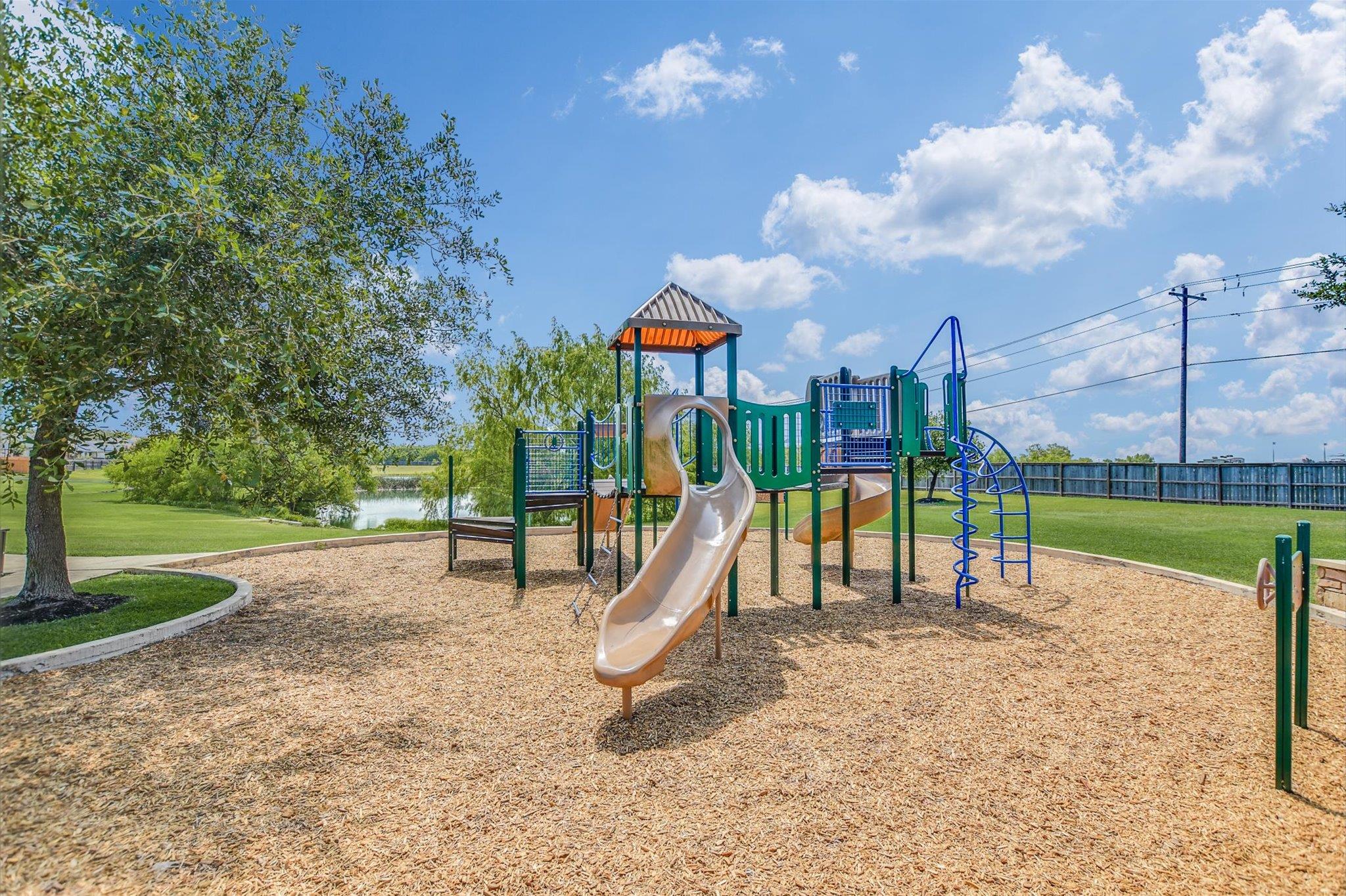 322 Vermilion Marble Trl, Buda, TX 78610