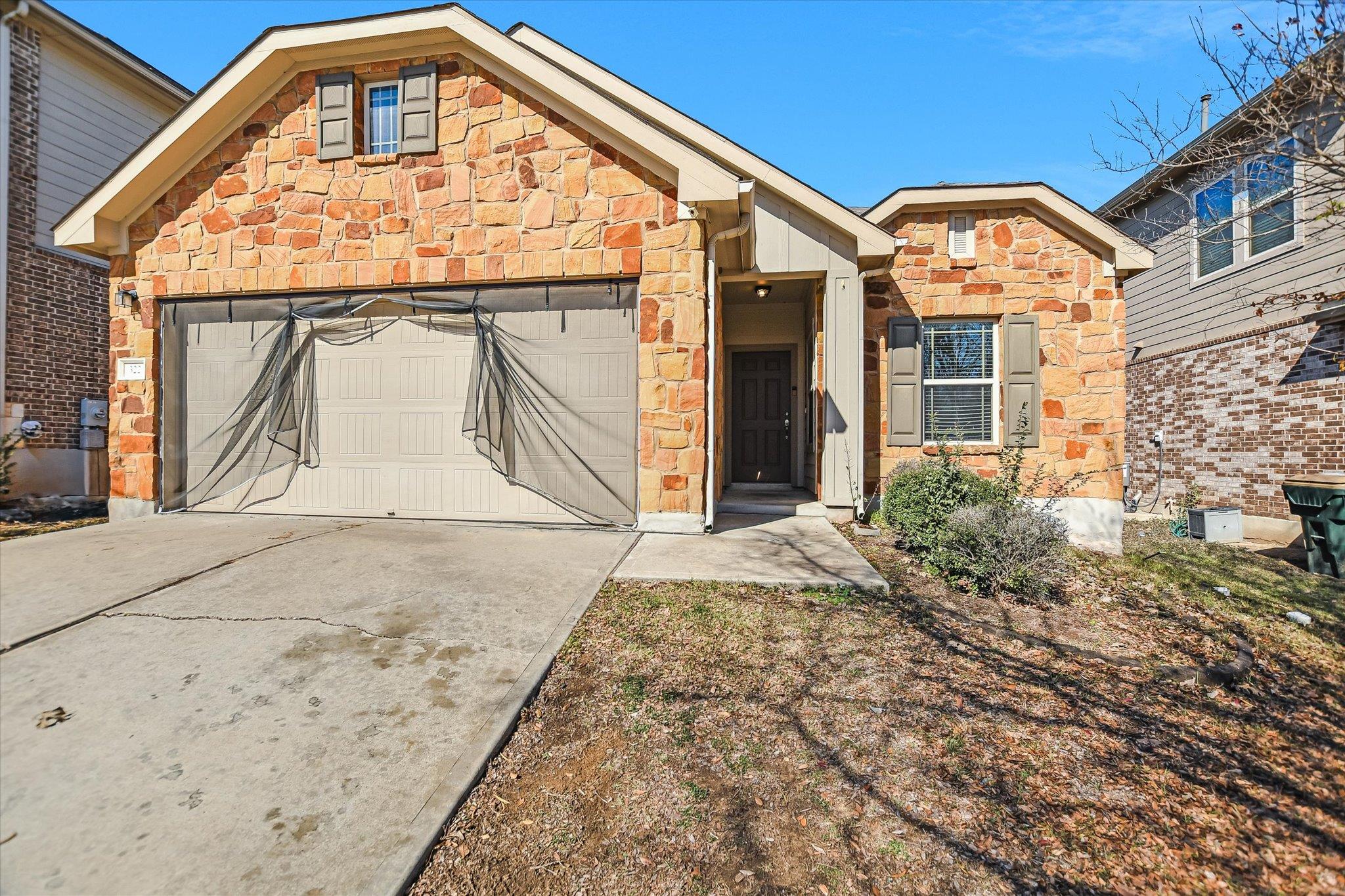 322 Vermilion Marble Trl, Buda, TX 78610