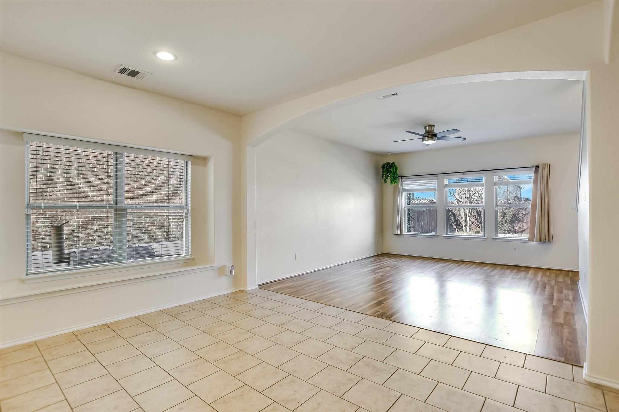 322 Vermilion Marble Trl, Buda, TX 78610