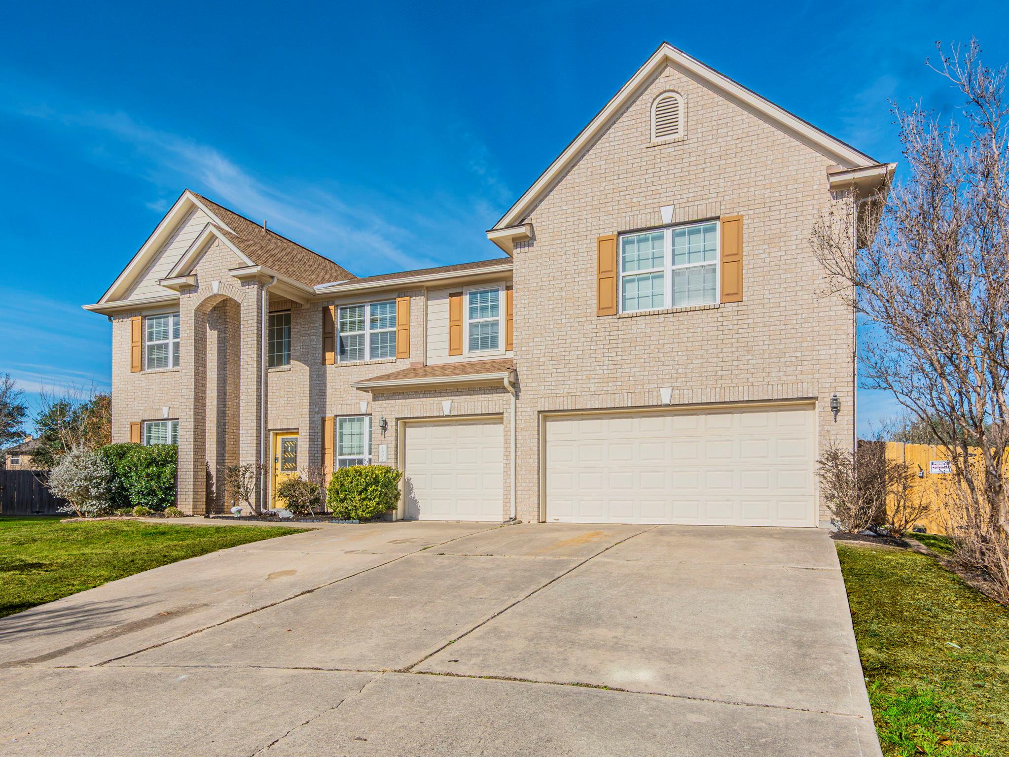 160 Pine Cv, Kyle, TX 78640