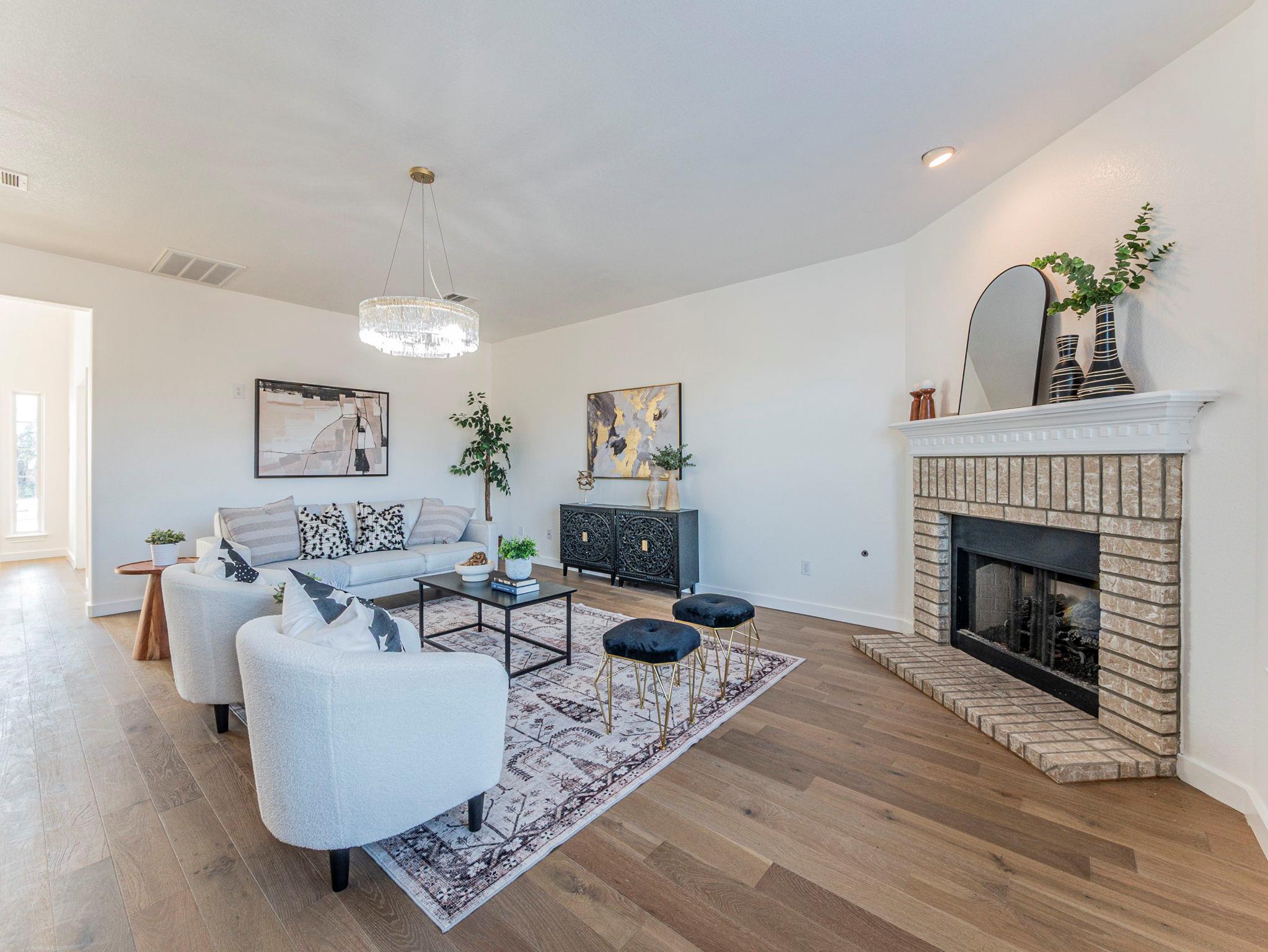 160 Pine Cv, Kyle, TX 78640