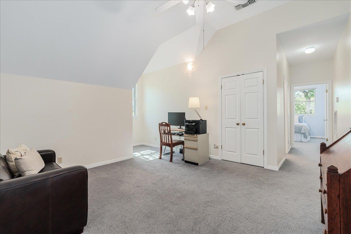 8300 SPANISH OAK Cir, Austin, TX 78737