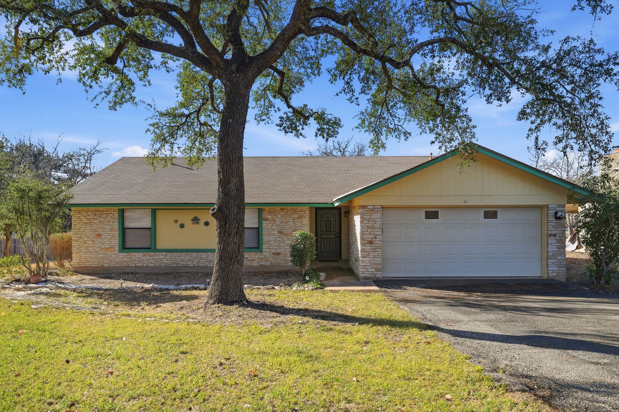 9206 Granada Hills Dr, Austin, TX 78737