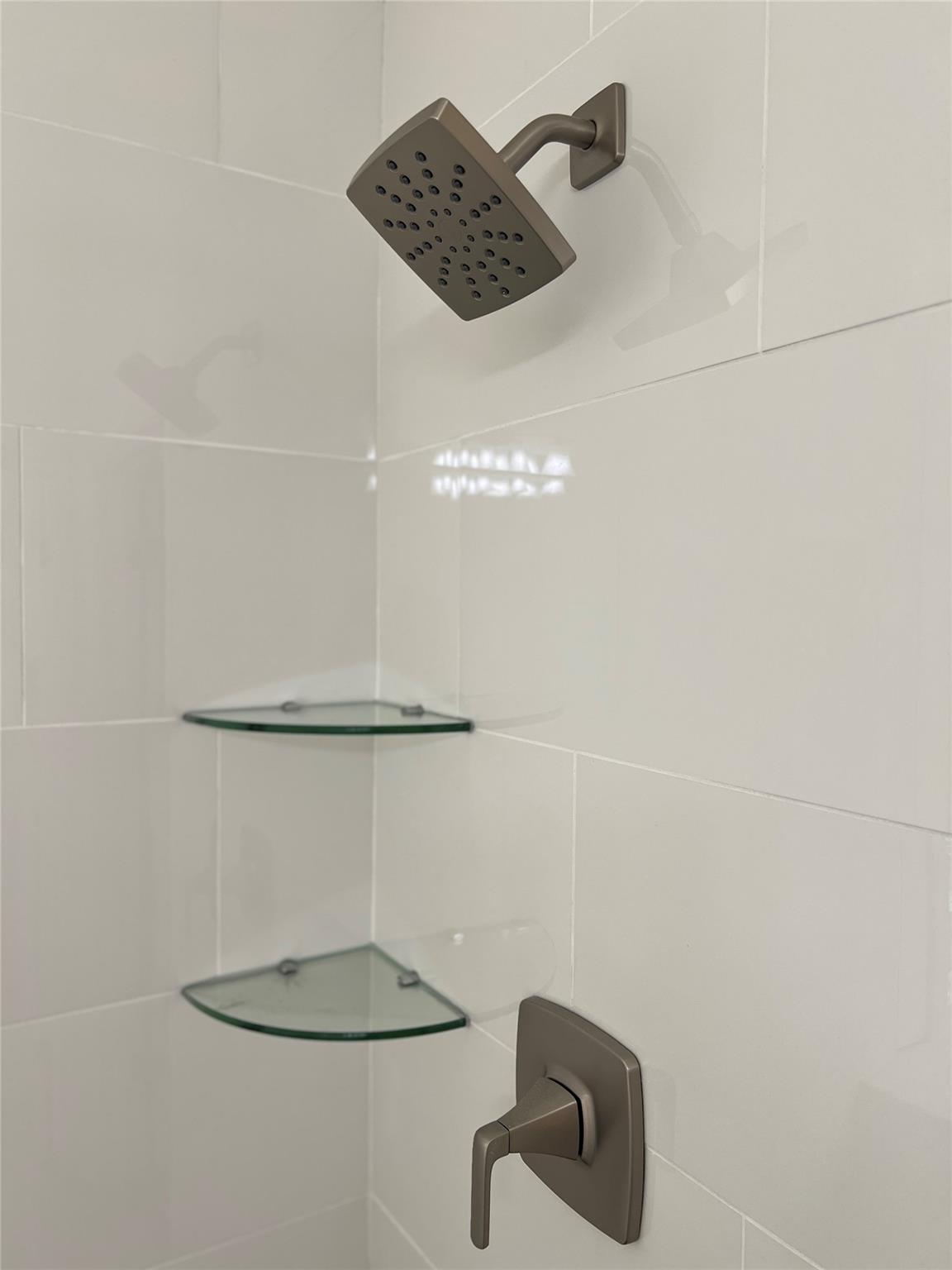 10 Troon Dr, Lakeway, TX 78738