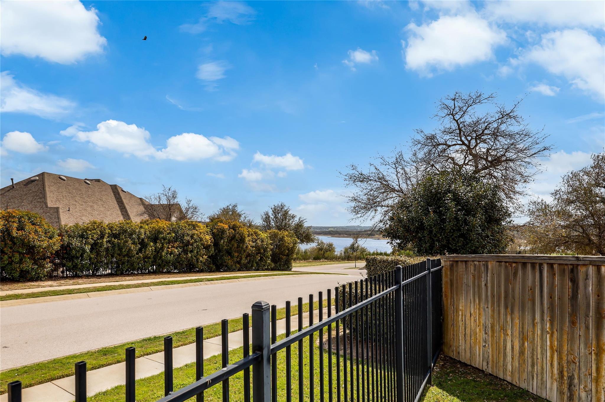 22207 Cape Travis Bnd, Lago Vista, TX 78645