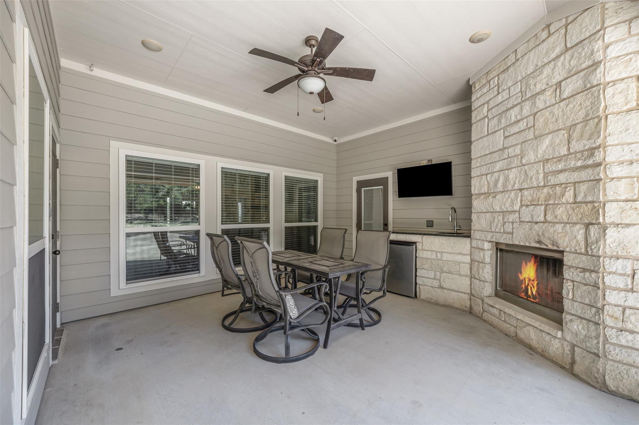 15821 Salado Dr, Temple, TX 76502