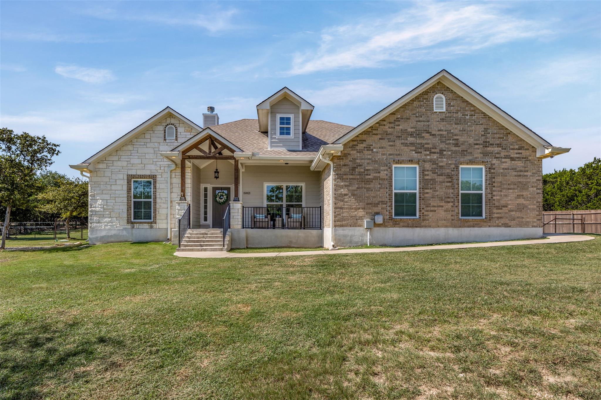 15821 Salado Dr, Temple, TX 76502