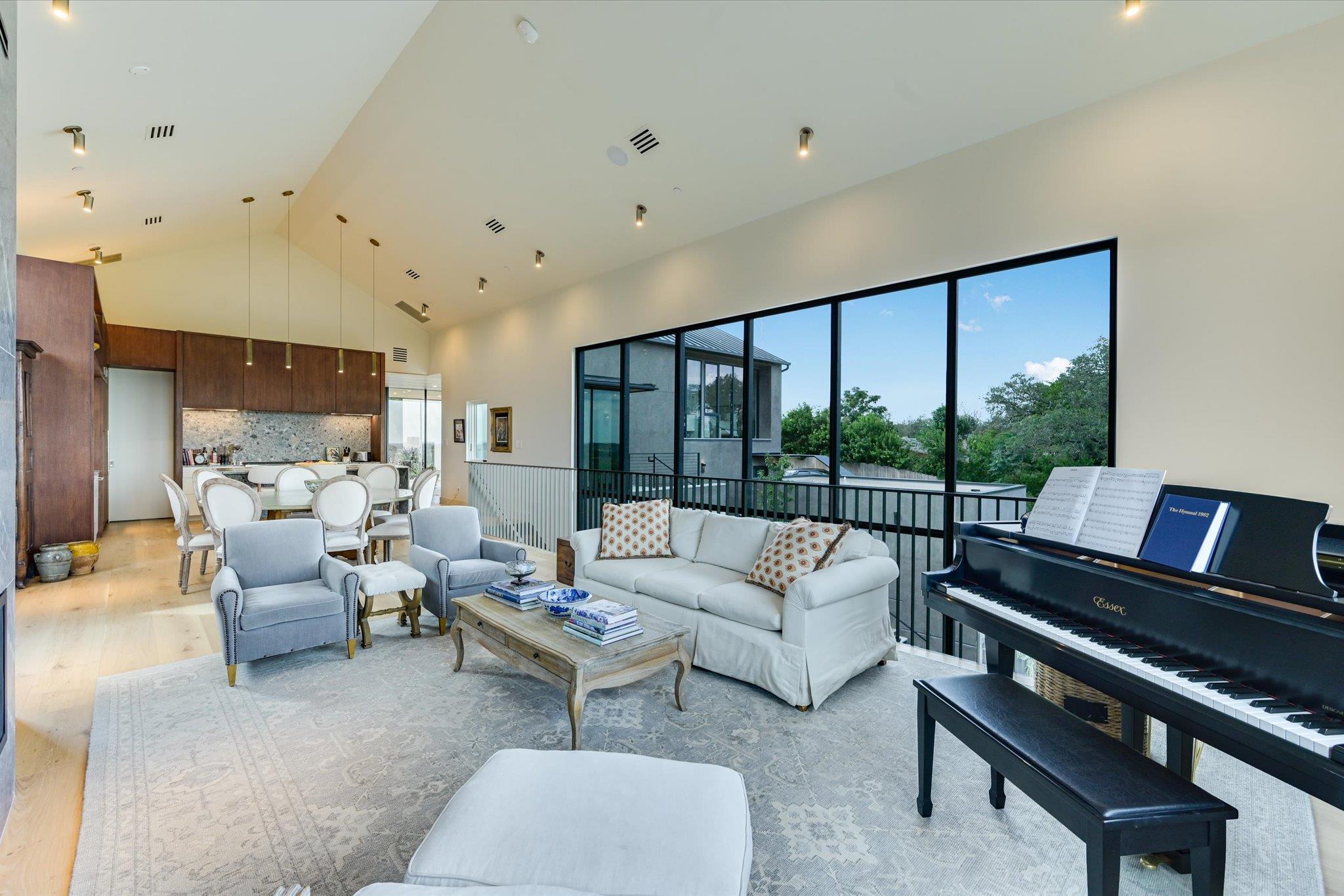2405 Deer Pass, Austin, TX 78746