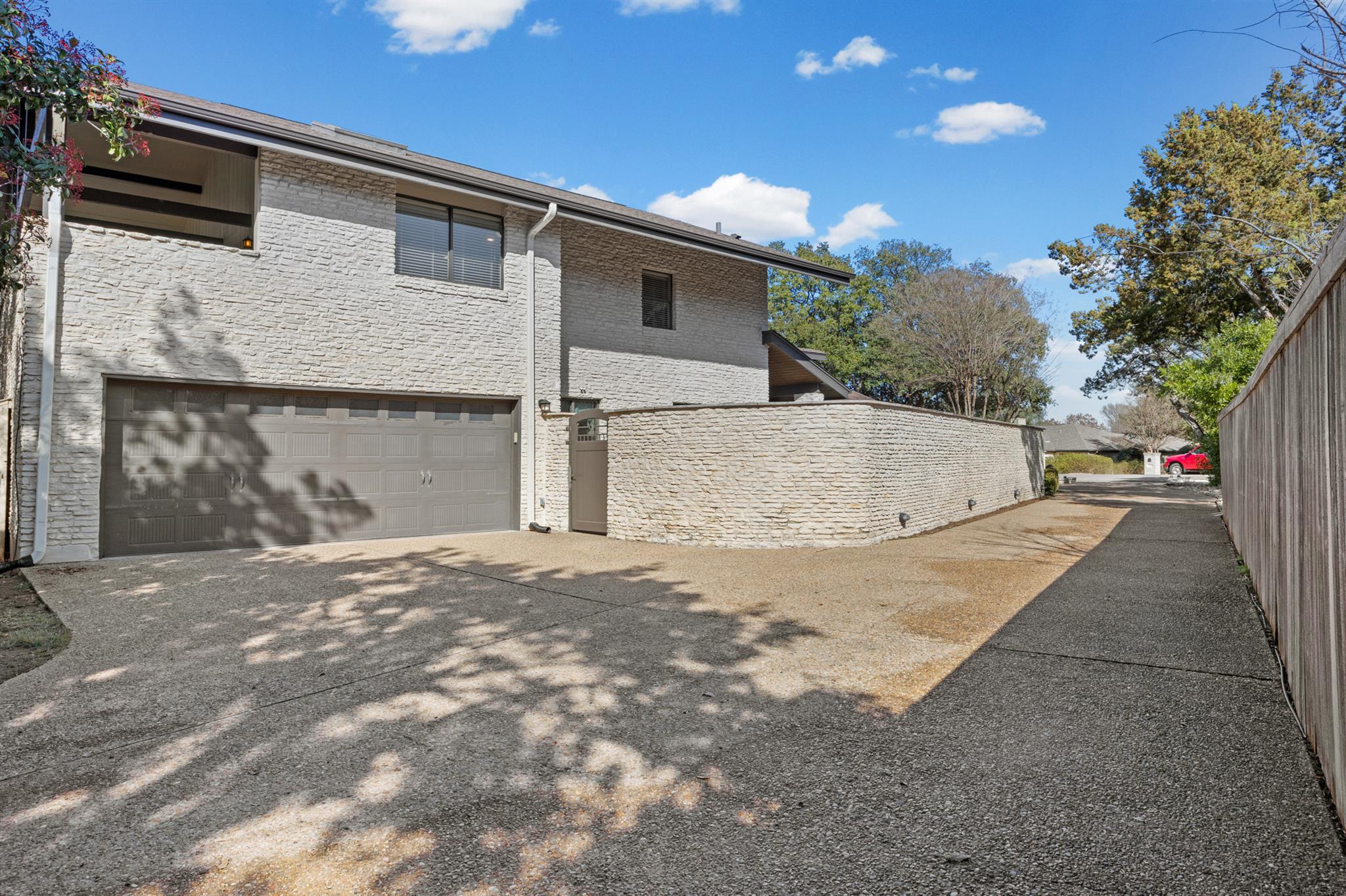 106 Acapulco Ct, Lakeway, TX 78734