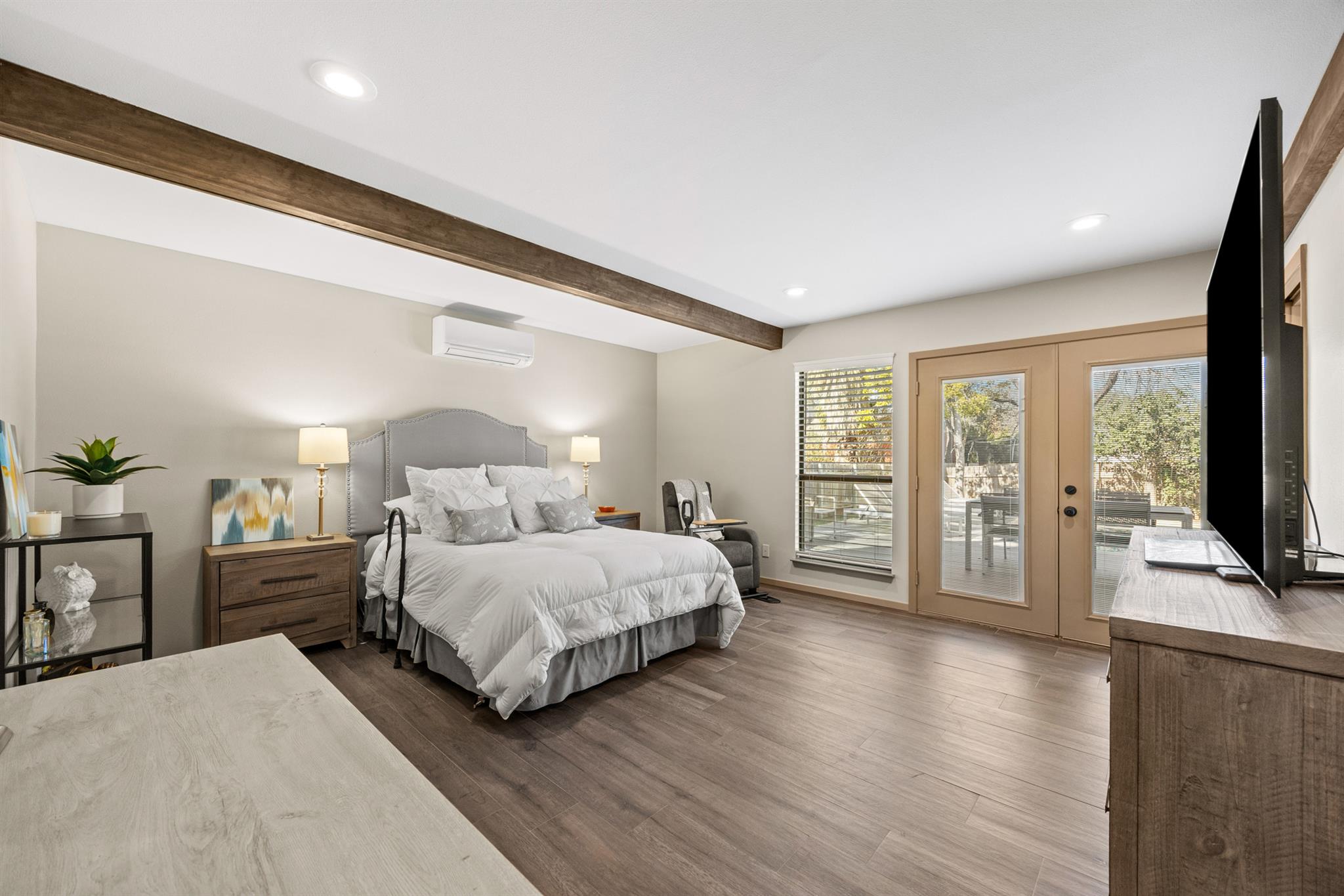 106 Acapulco Ct, Lakeway, TX 78734