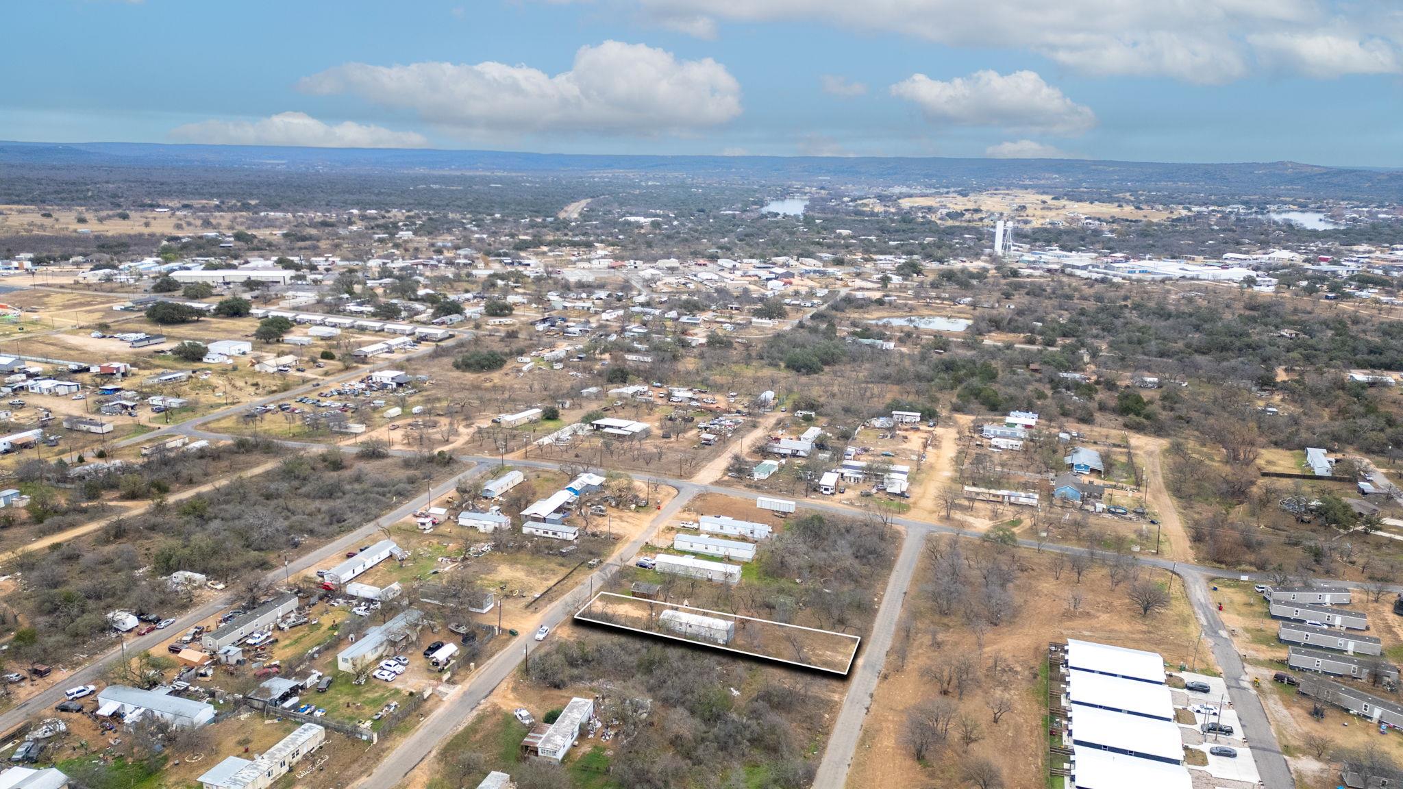 919 Austin St, Kingsland, TX 78639