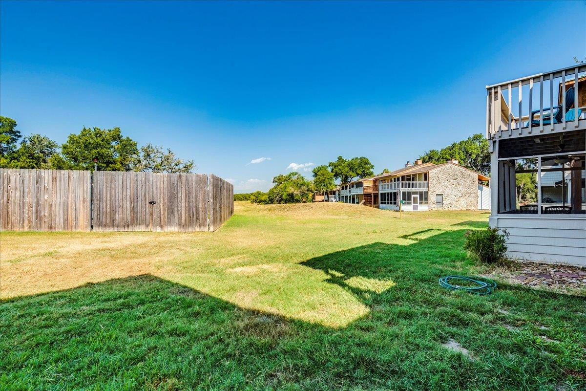 3 Cypress Fairway Vlg, Wimberley, TX 78676