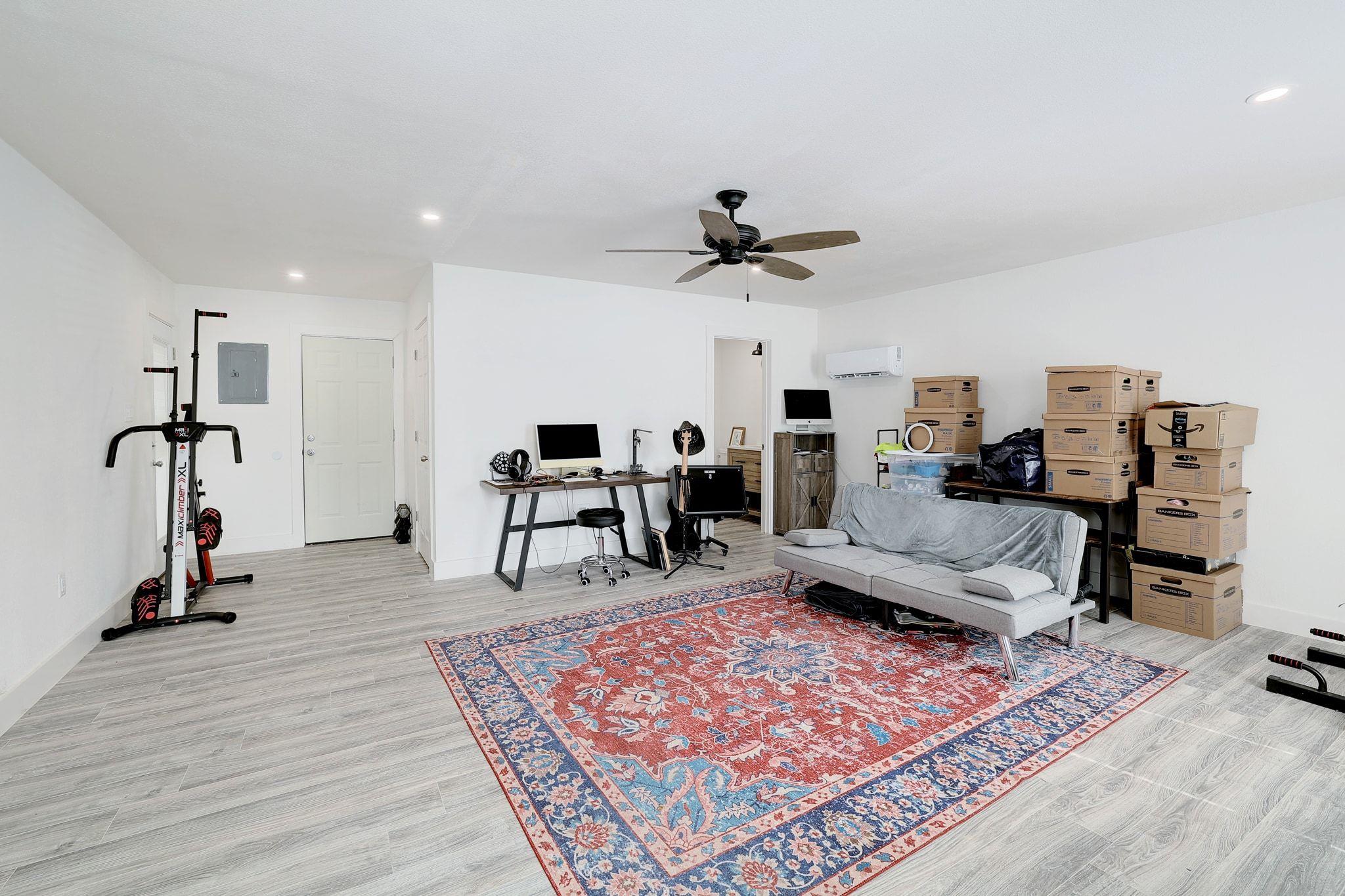 2508 Armstrong Dr, Leander, TX 78641