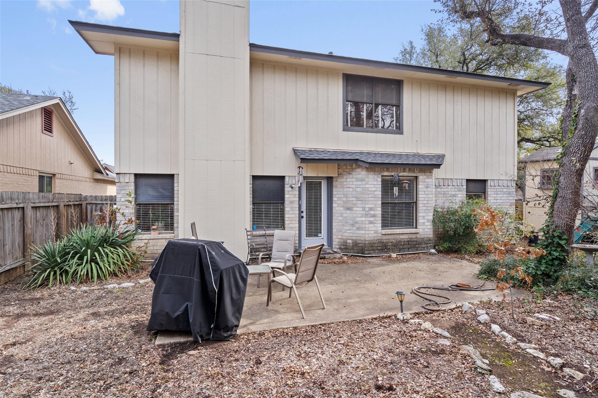 17500 Klamath Falls Dr, Round Rock, TX 78681