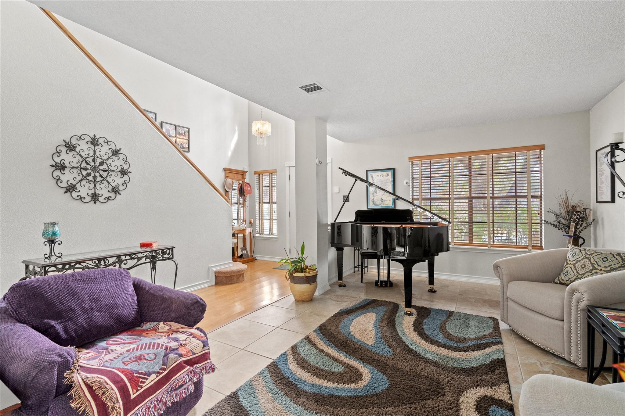 17500 Klamath Falls Dr, Round Rock, TX 78681