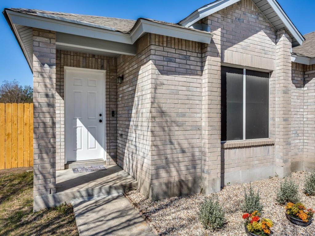 201 Sil Cv, Leander, TX 78641