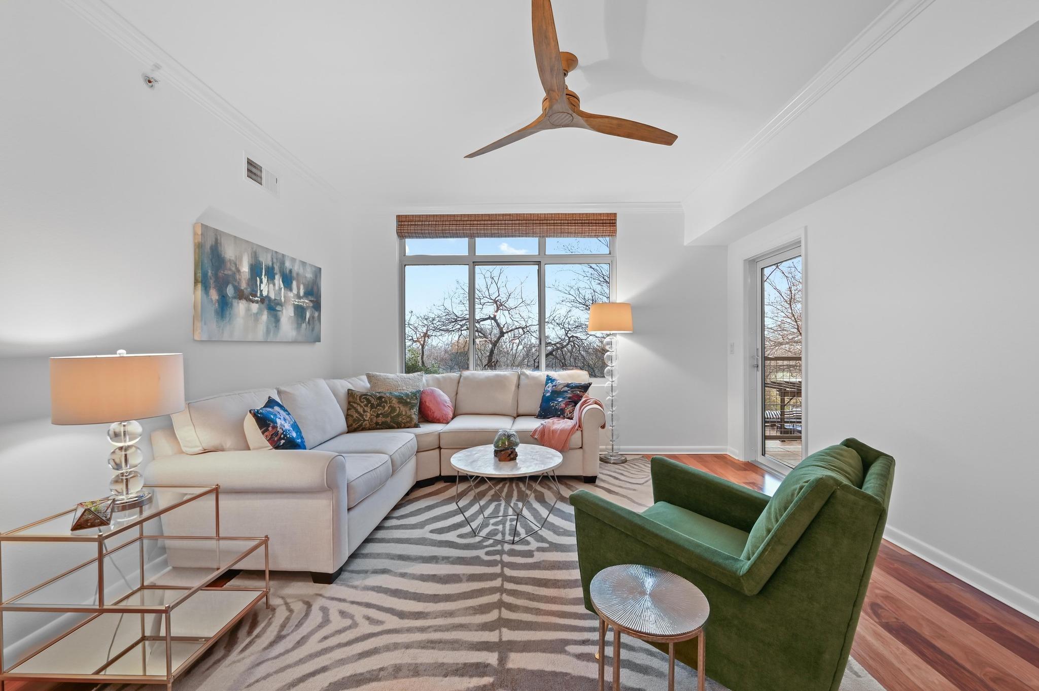 54 Rainey St # 412, Austin, TX 78701