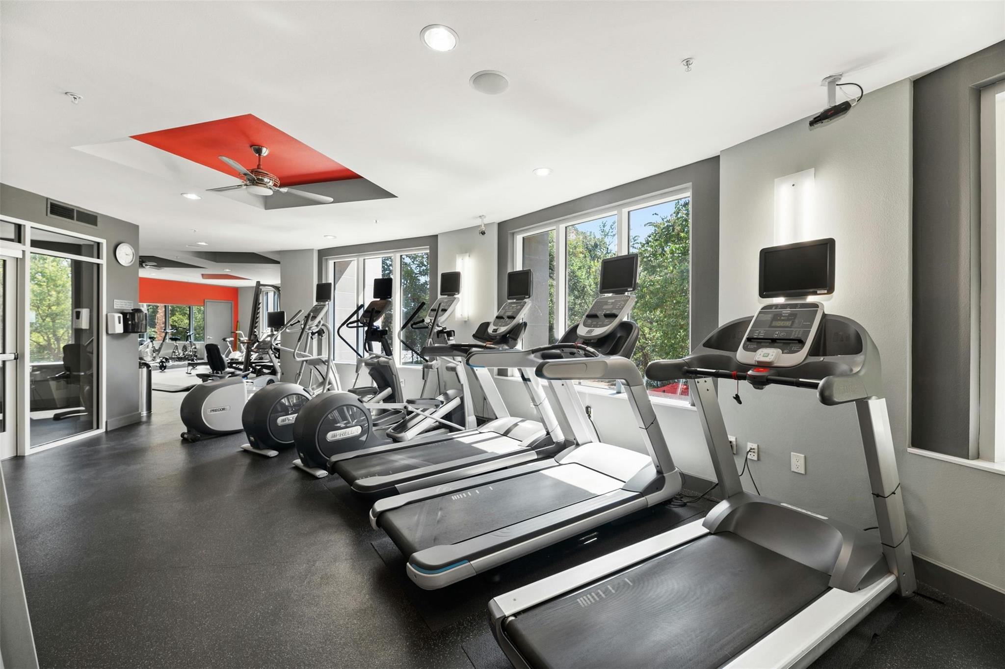 54 Rainey St # 412, Austin, TX 78701