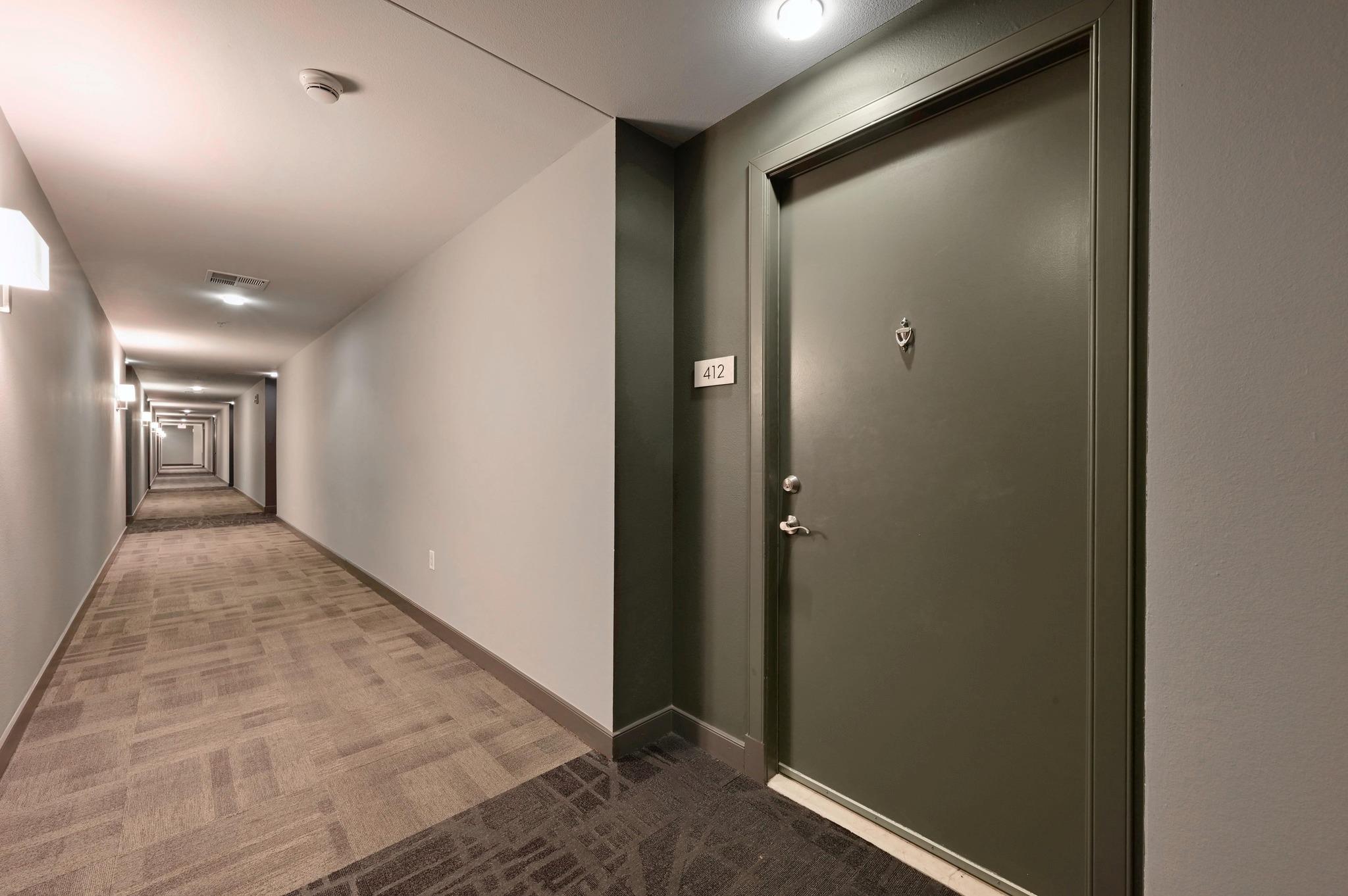 54 Rainey St # 412, Austin, TX 78701