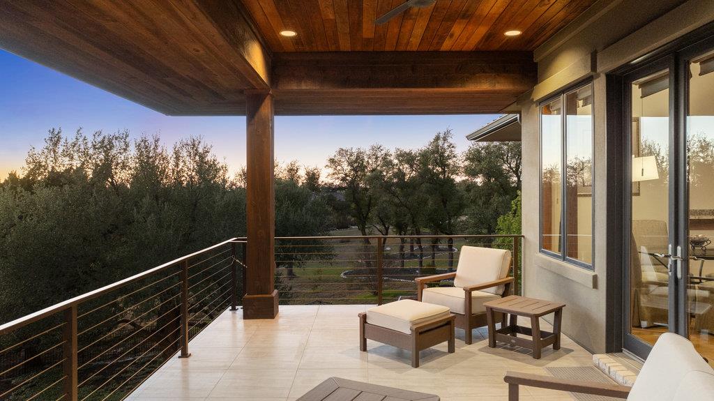 17800 Flagler Dr, Austin, TX 78738