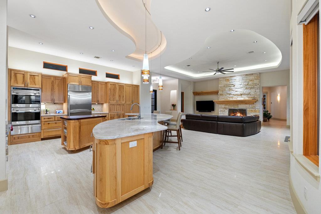 17800 Flagler Dr, Austin, TX 78738