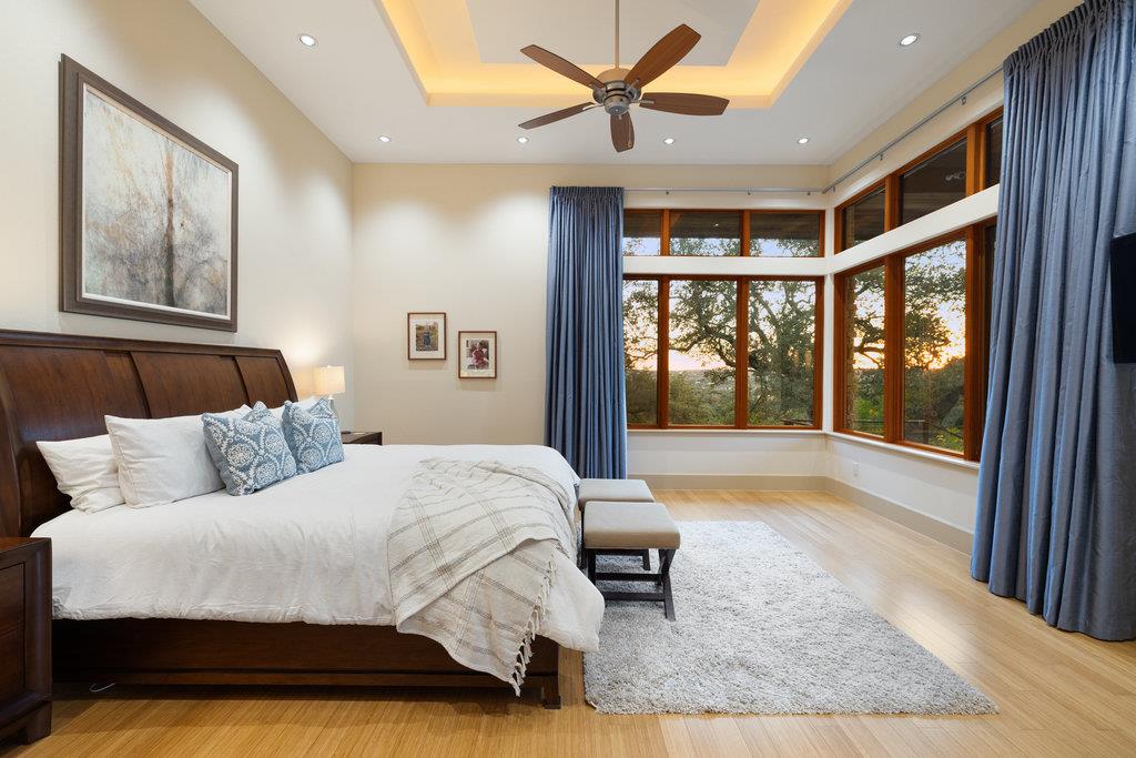 17800 Flagler Dr, Austin, TX 78738