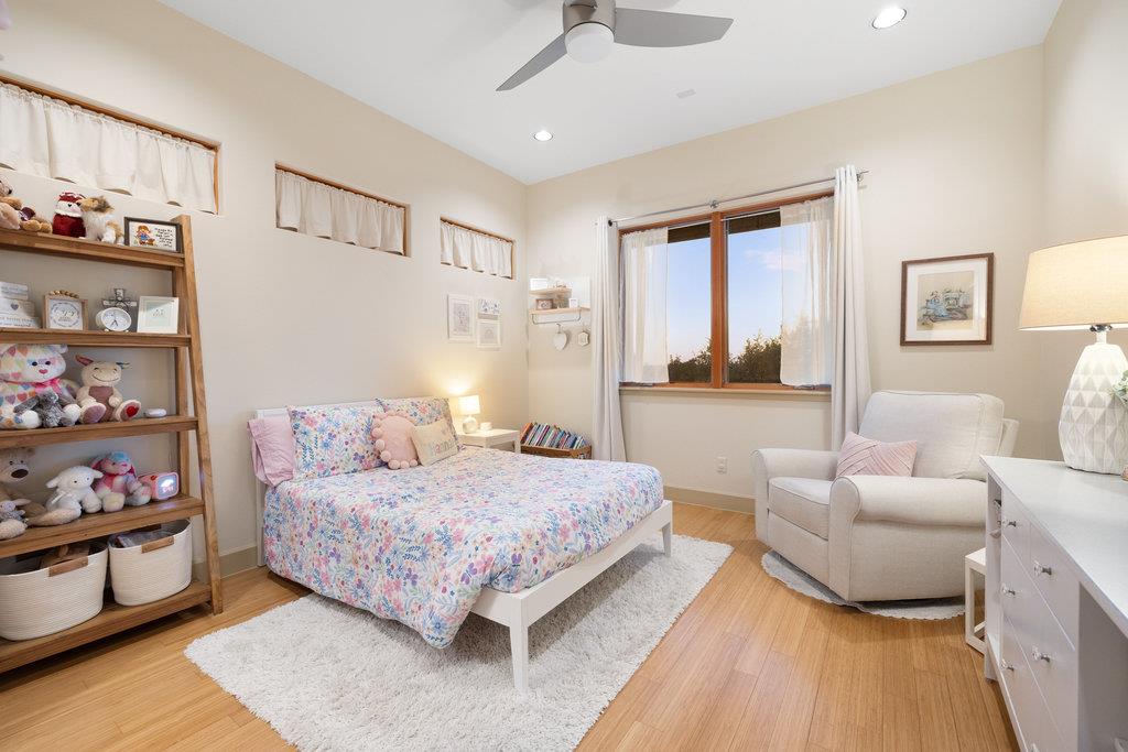 17800 Flagler Dr, Austin, TX 78738