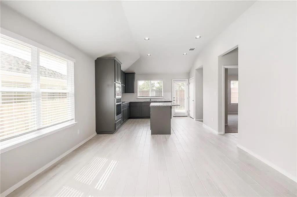 116 Riverhill Dr, Georgetown, TX 78628