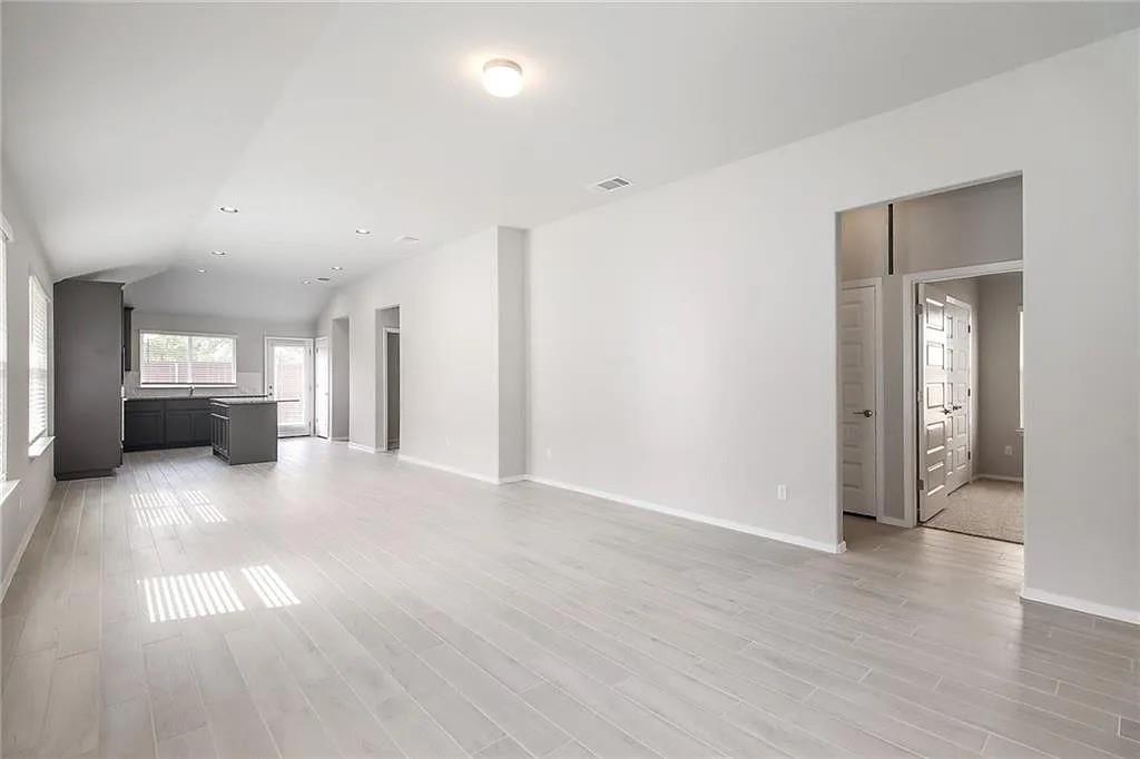 116 Riverhill Dr, Georgetown, TX 78628