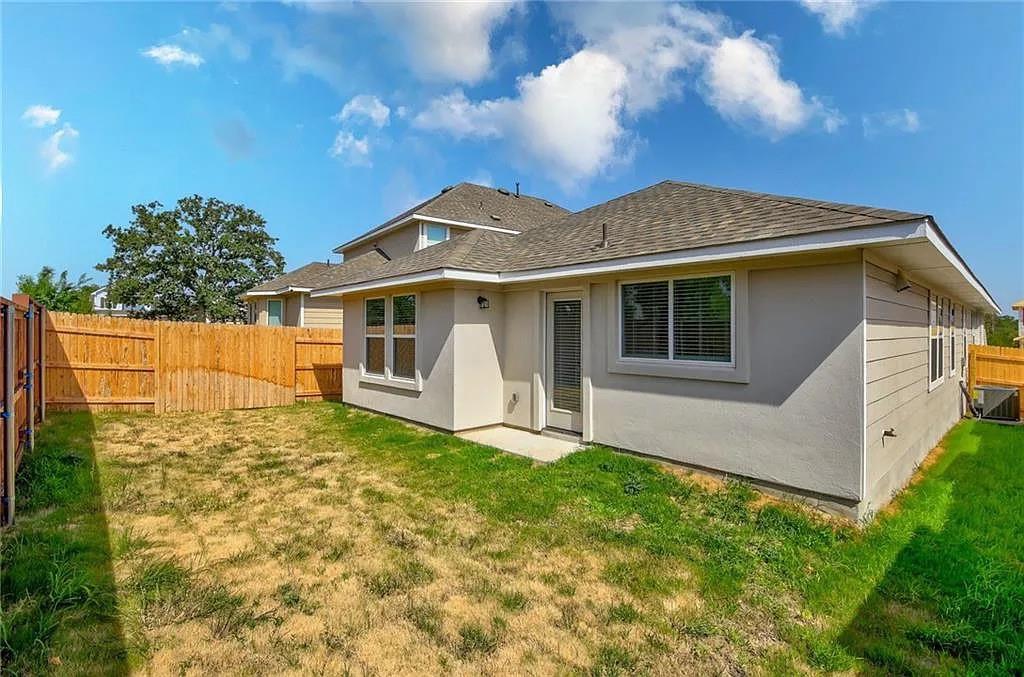 116 Riverhill Dr, Georgetown, TX 78628