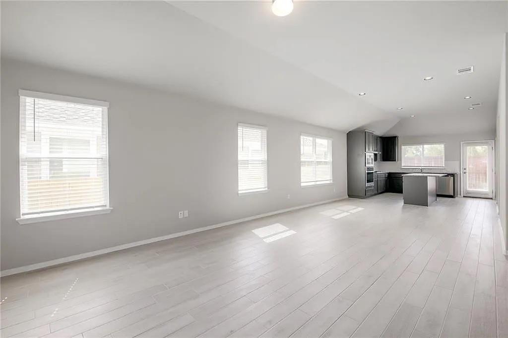 116 Riverhill Dr, Georgetown, TX 78628