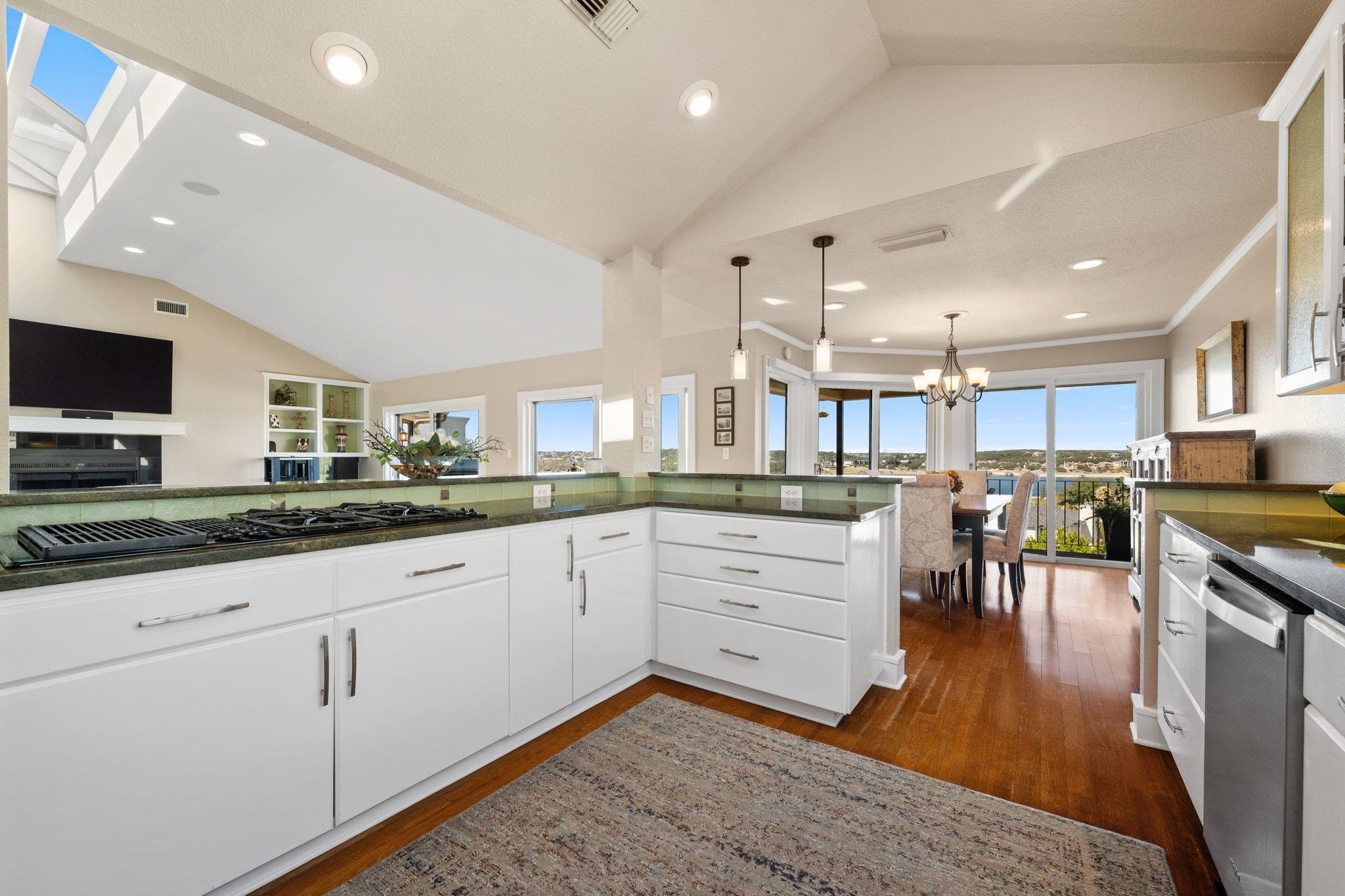 107 Firebird Cv, Lakeway, TX 78734