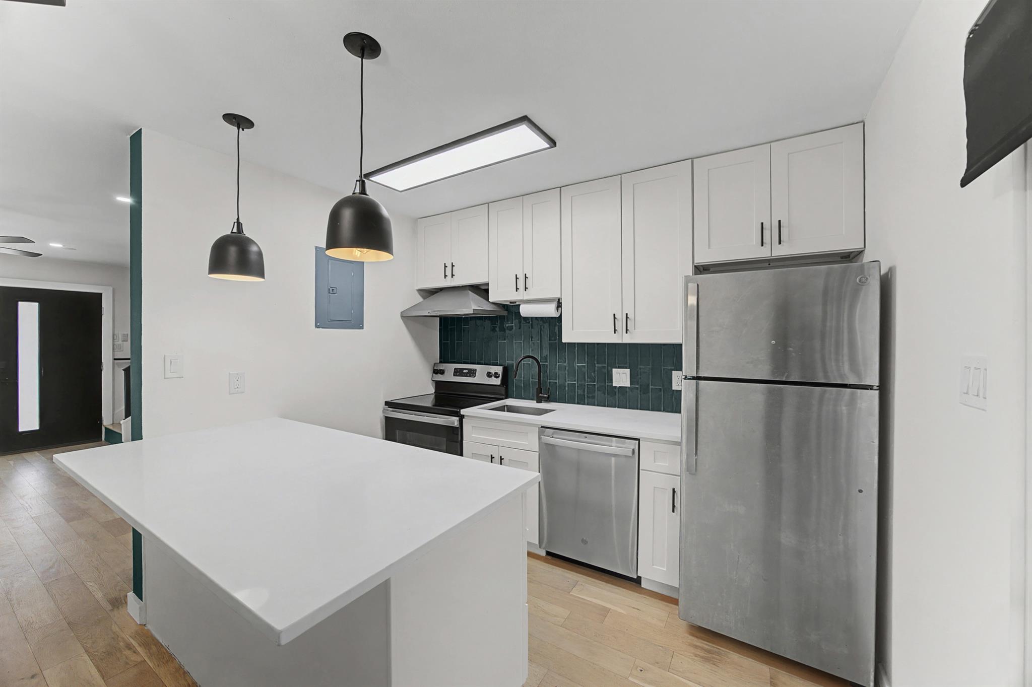 3806 Southridge Dr # 4, Austin, TX 78704