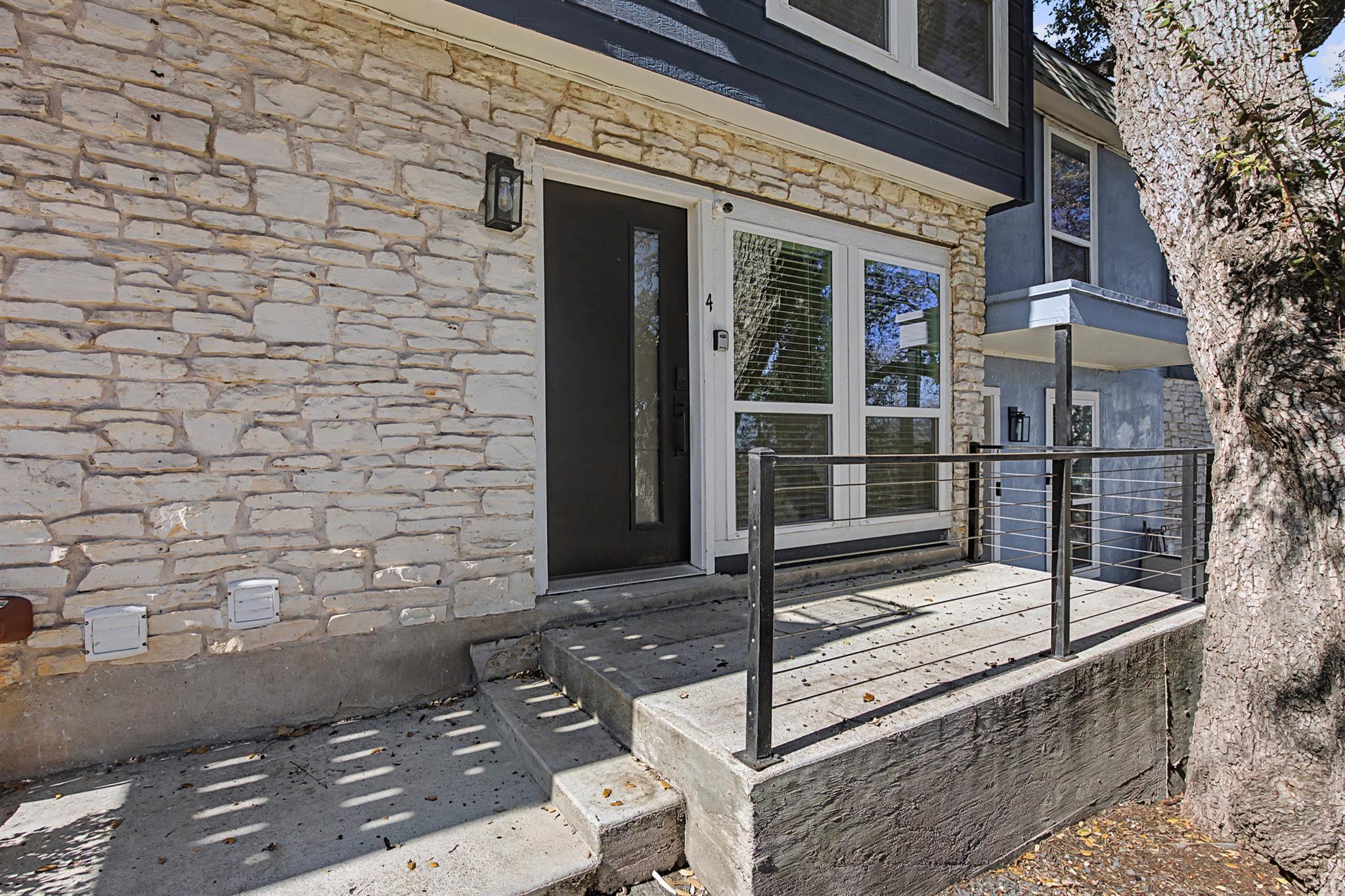 3806 Southridge Dr # 4, Austin, TX 78704